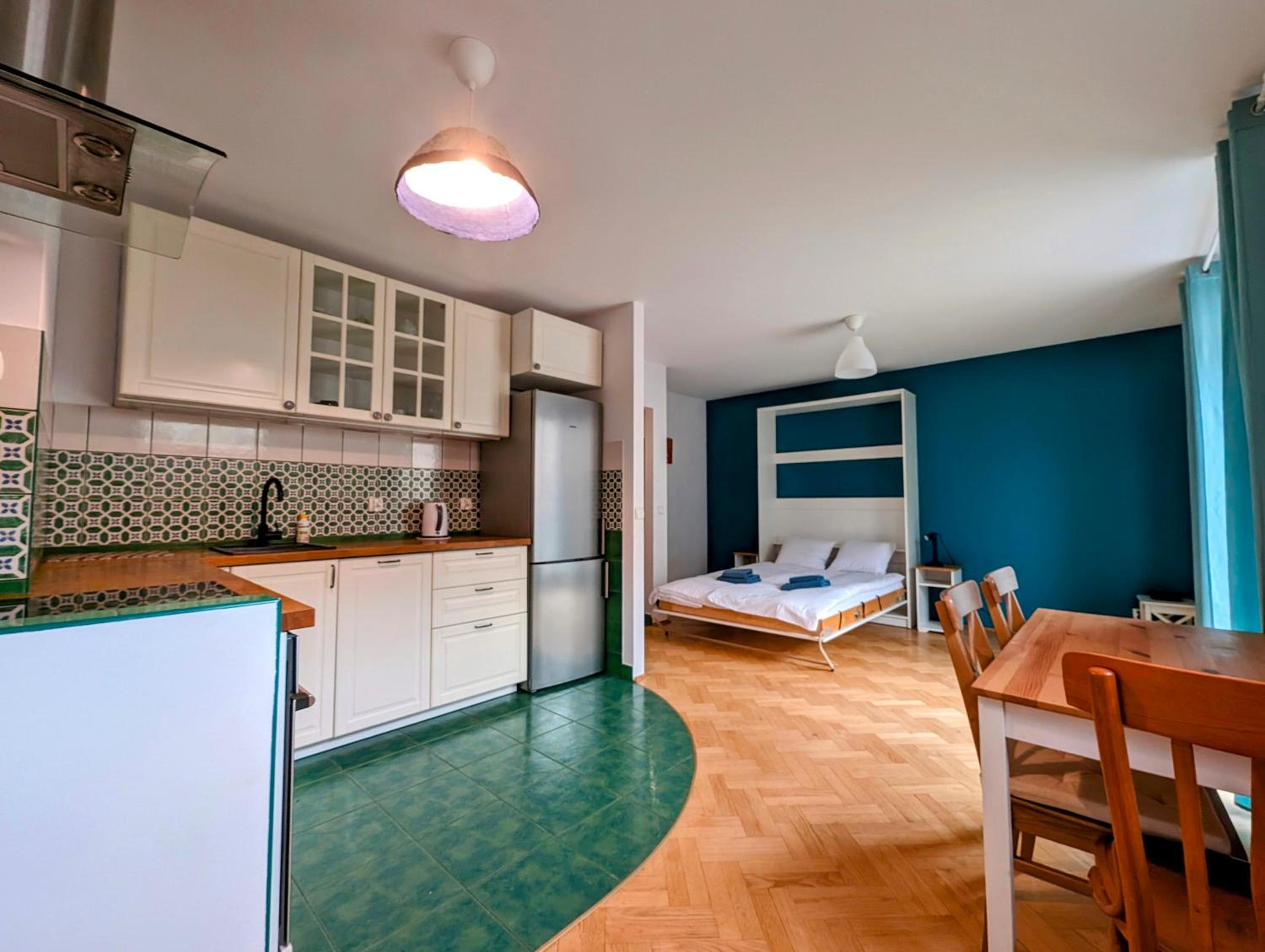 One-Bedroom Apartment - Photo 4