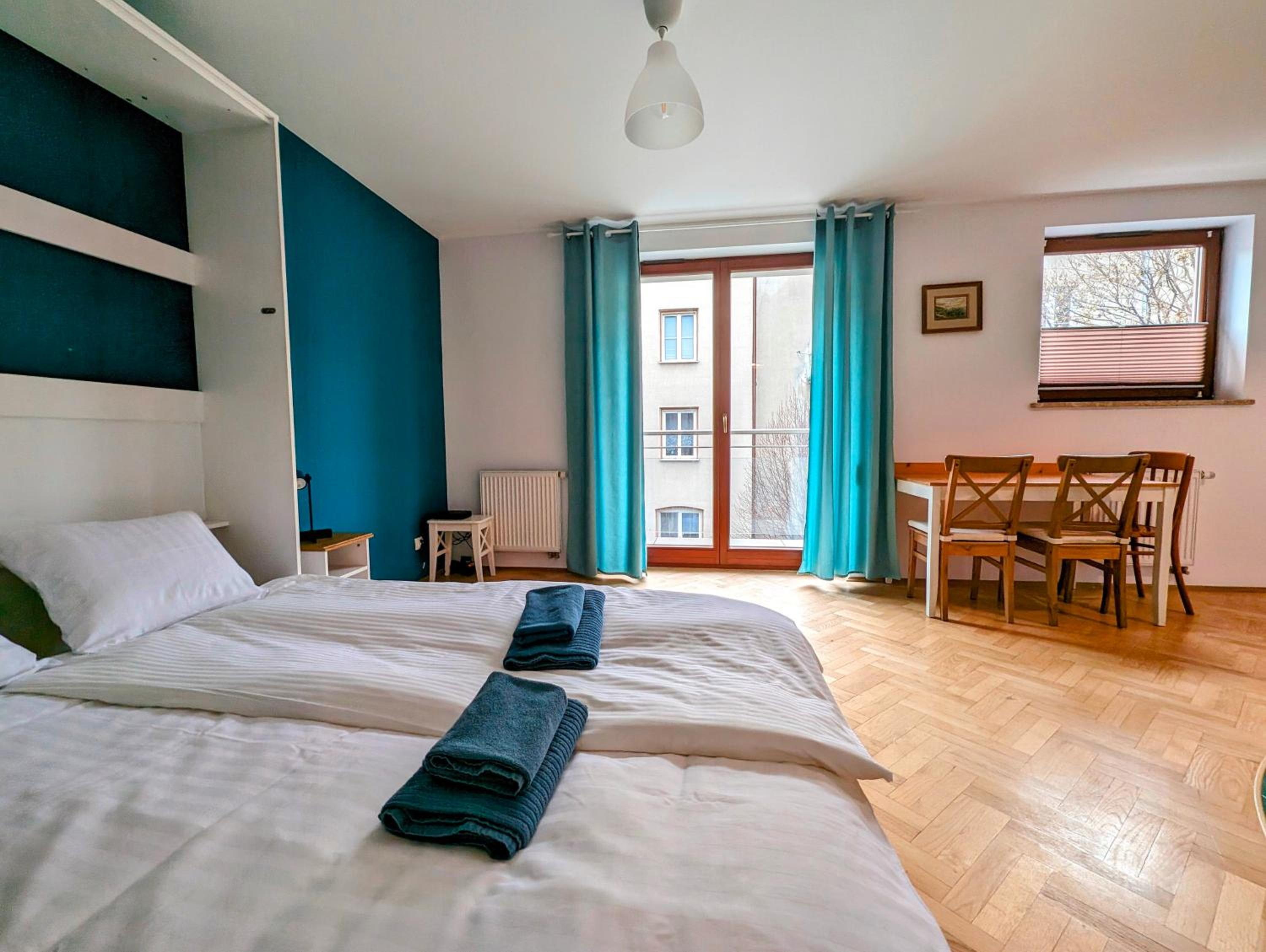 One-Bedroom Apartment - Photo 10