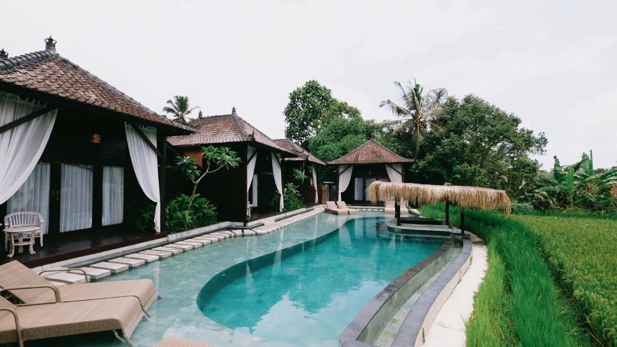 One Bedroom Villa with Garden View - Photo 3