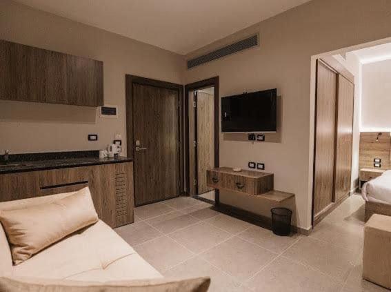 Executive Triple Room photo 2