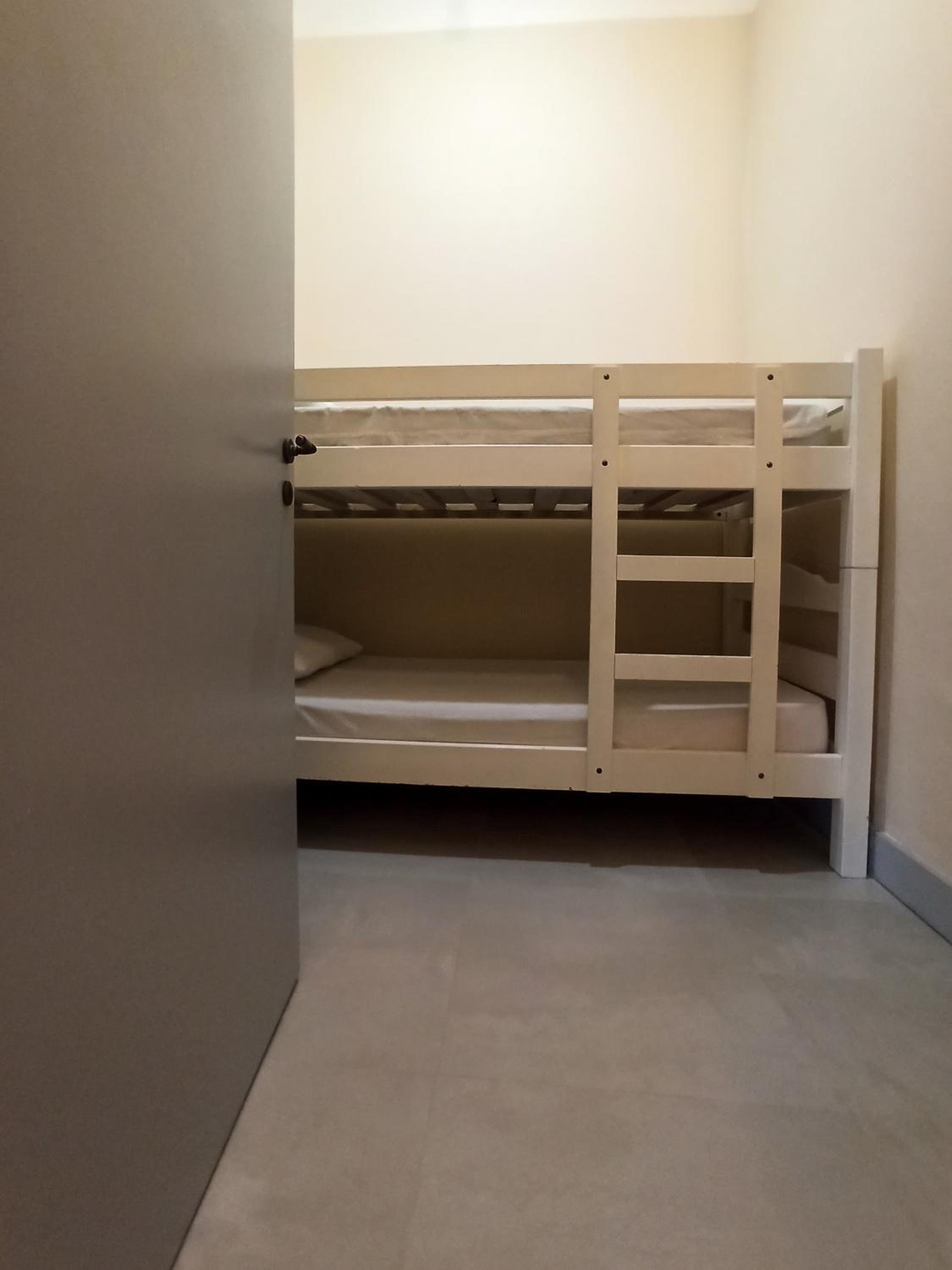 Two-Bedroom Deluxe Apartment photo 3