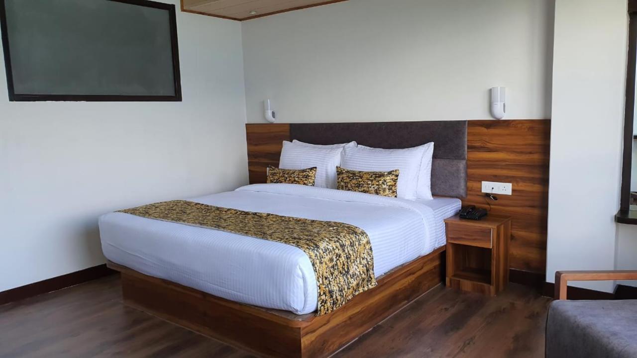 Deluxe Room - Photo 3