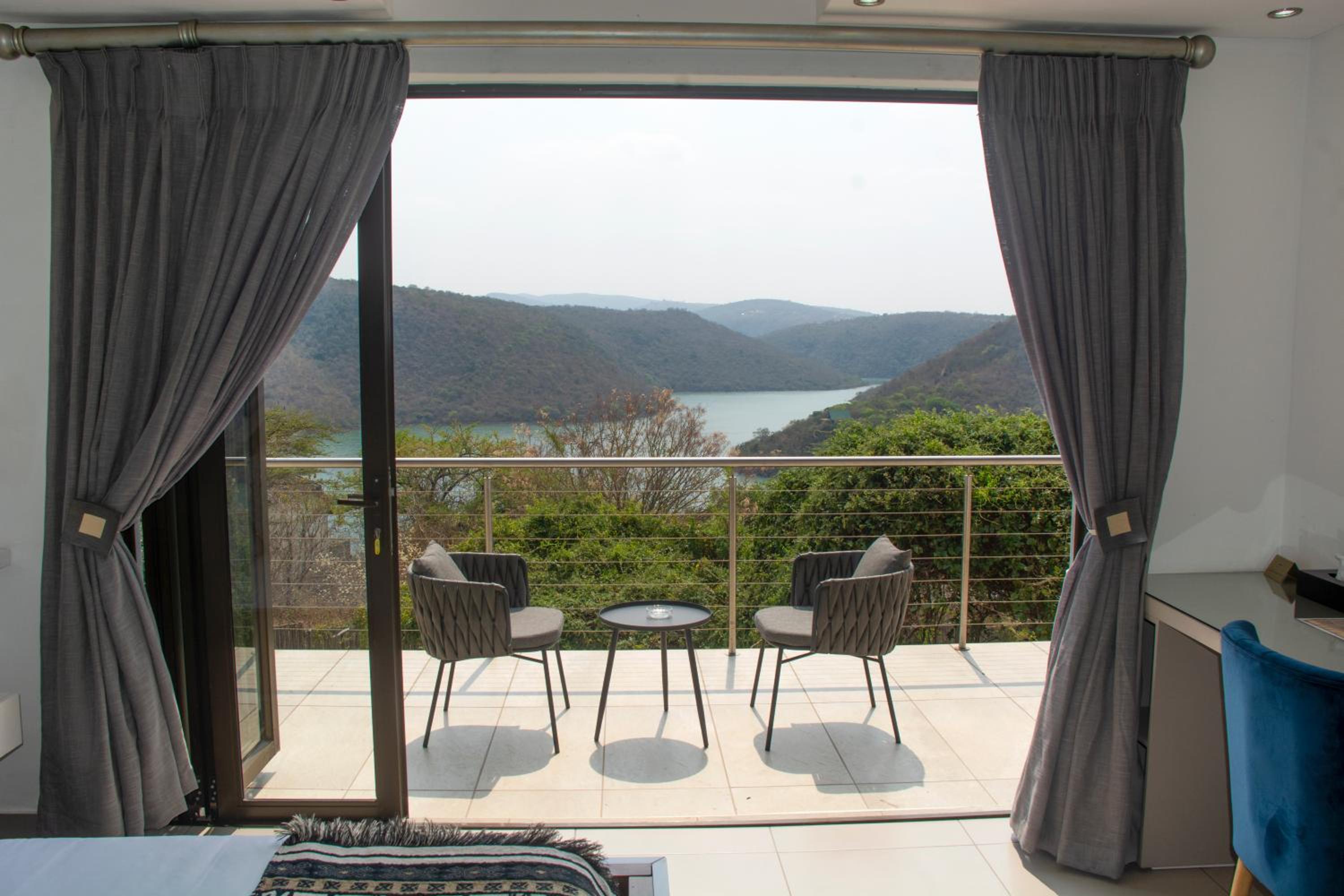 Three-Bedroom Villa - Photo 41