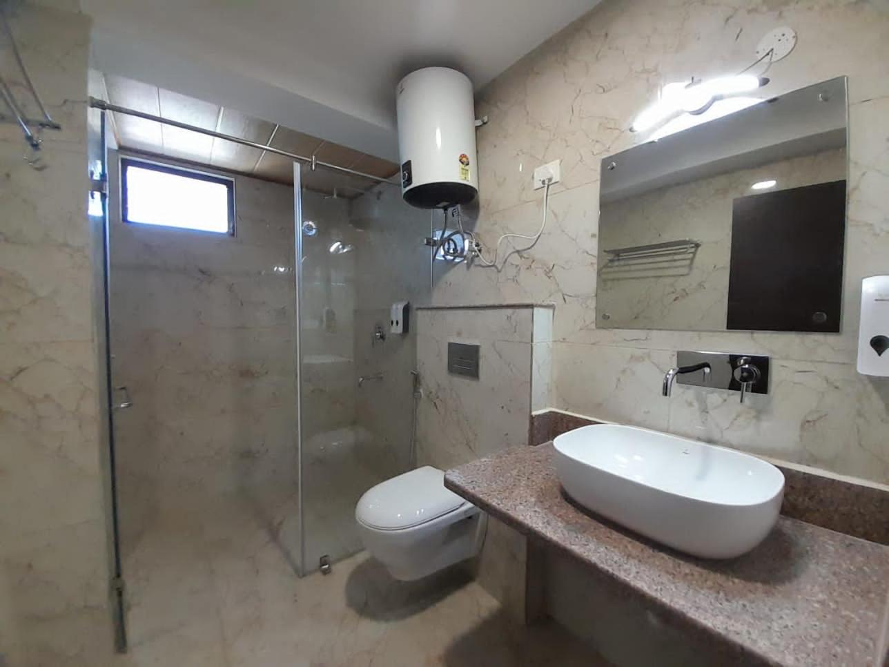 Deluxe Room - Photo 4