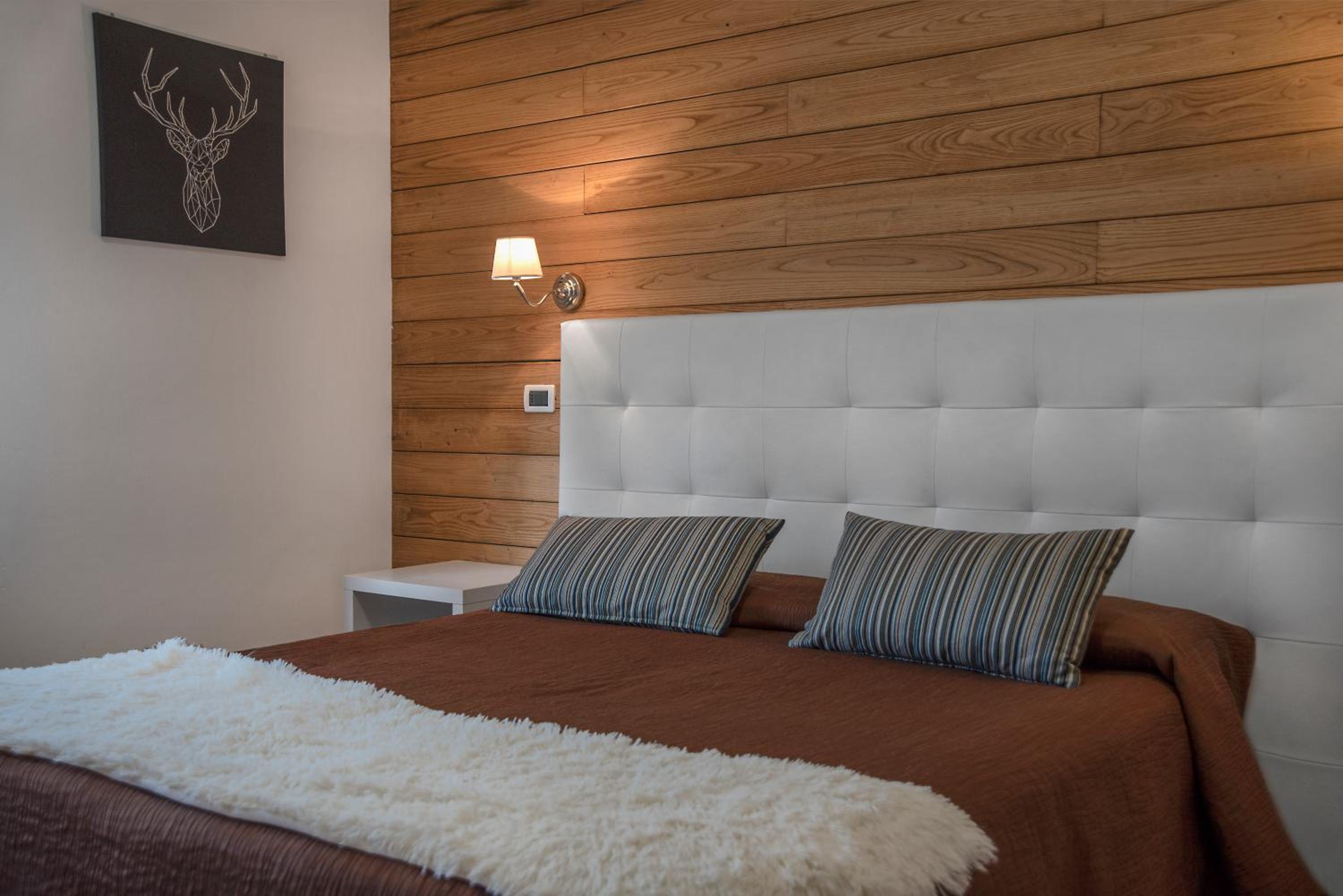 Double Room - Photo 4