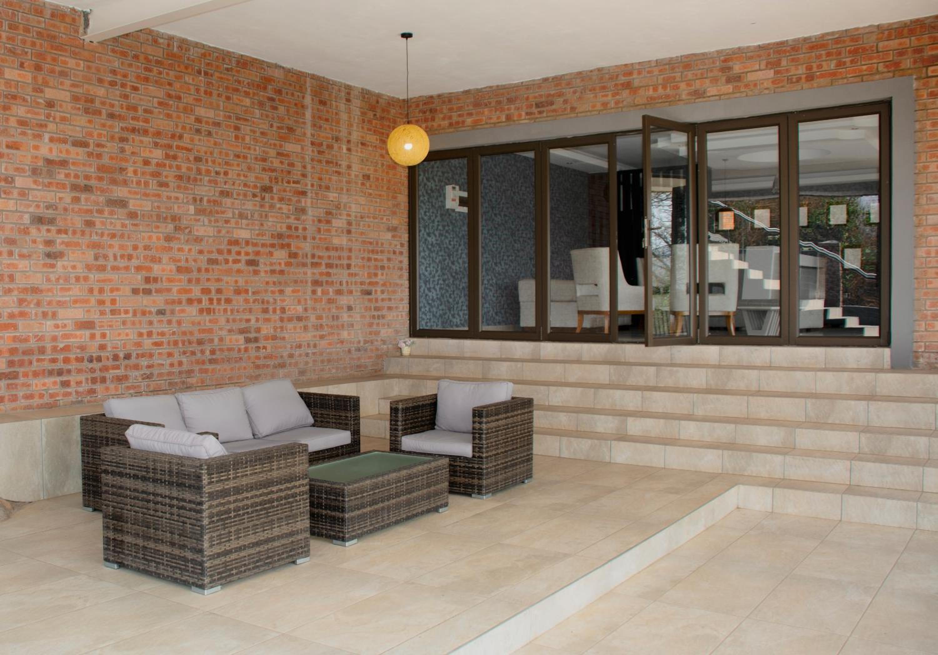 Three-Bedroom Villa - Photo 36