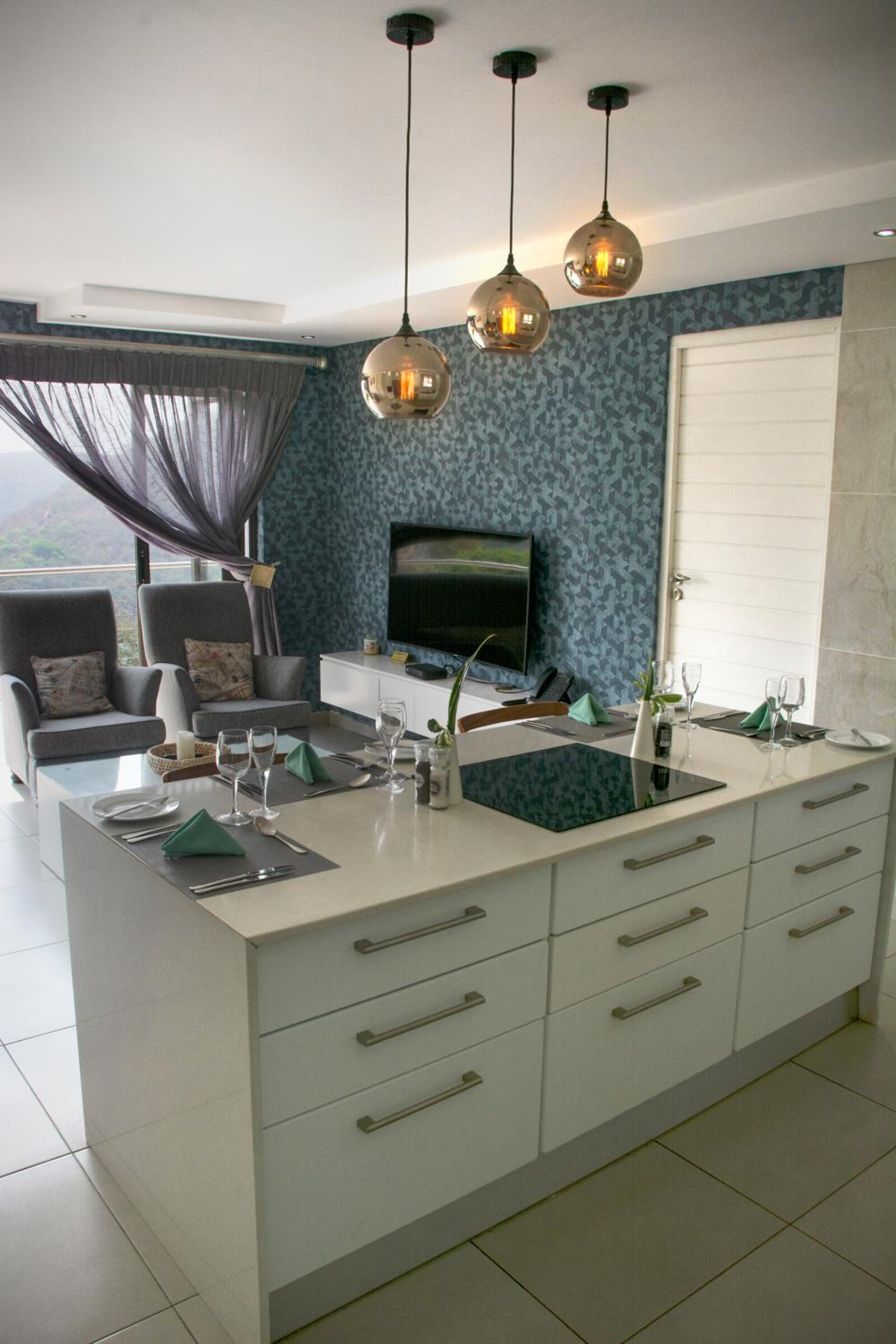 Three-Bedroom Villa - Photo 25