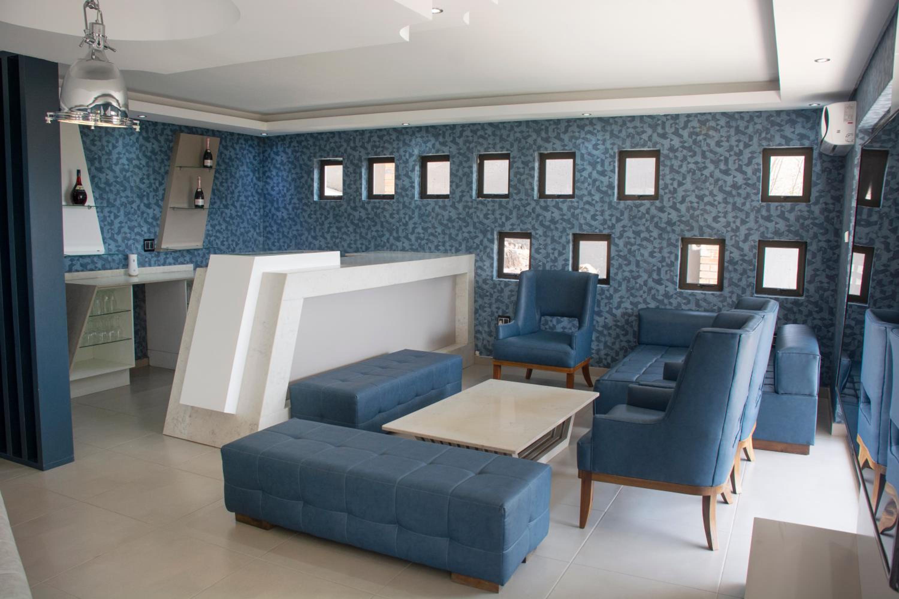 Three-Bedroom Villa - Photo 23