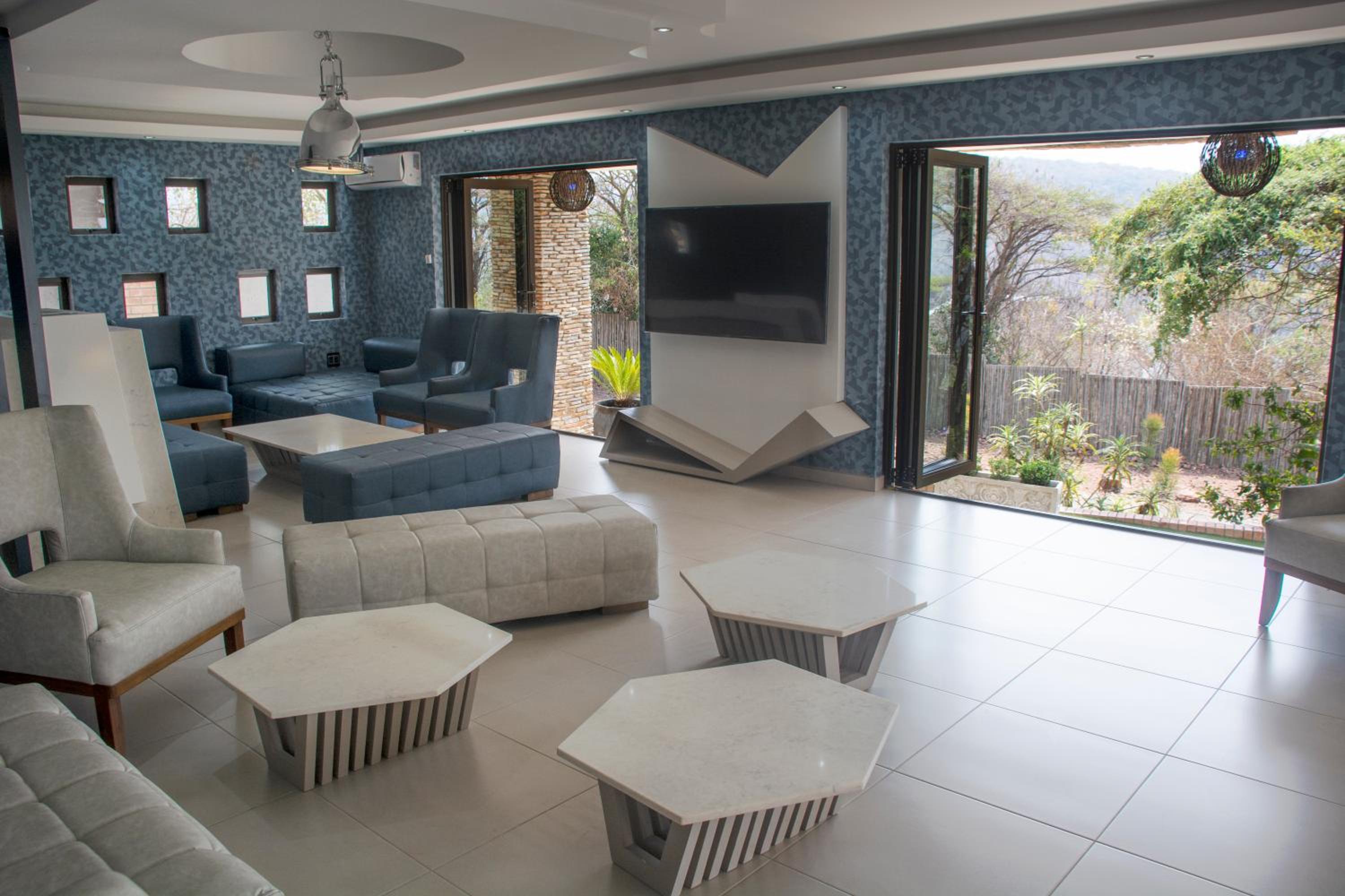 Three-Bedroom Villa - Photo 43