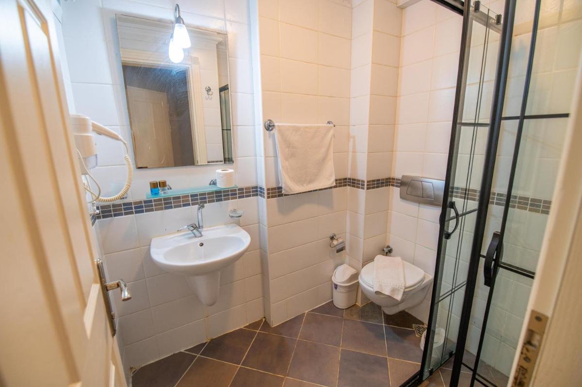 One-Bedroom Apartment - Photo 41