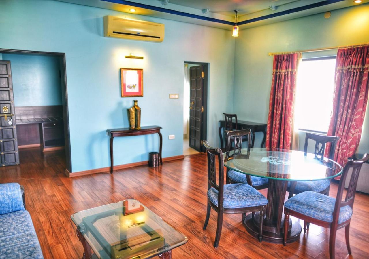 Palace Suite photo 2