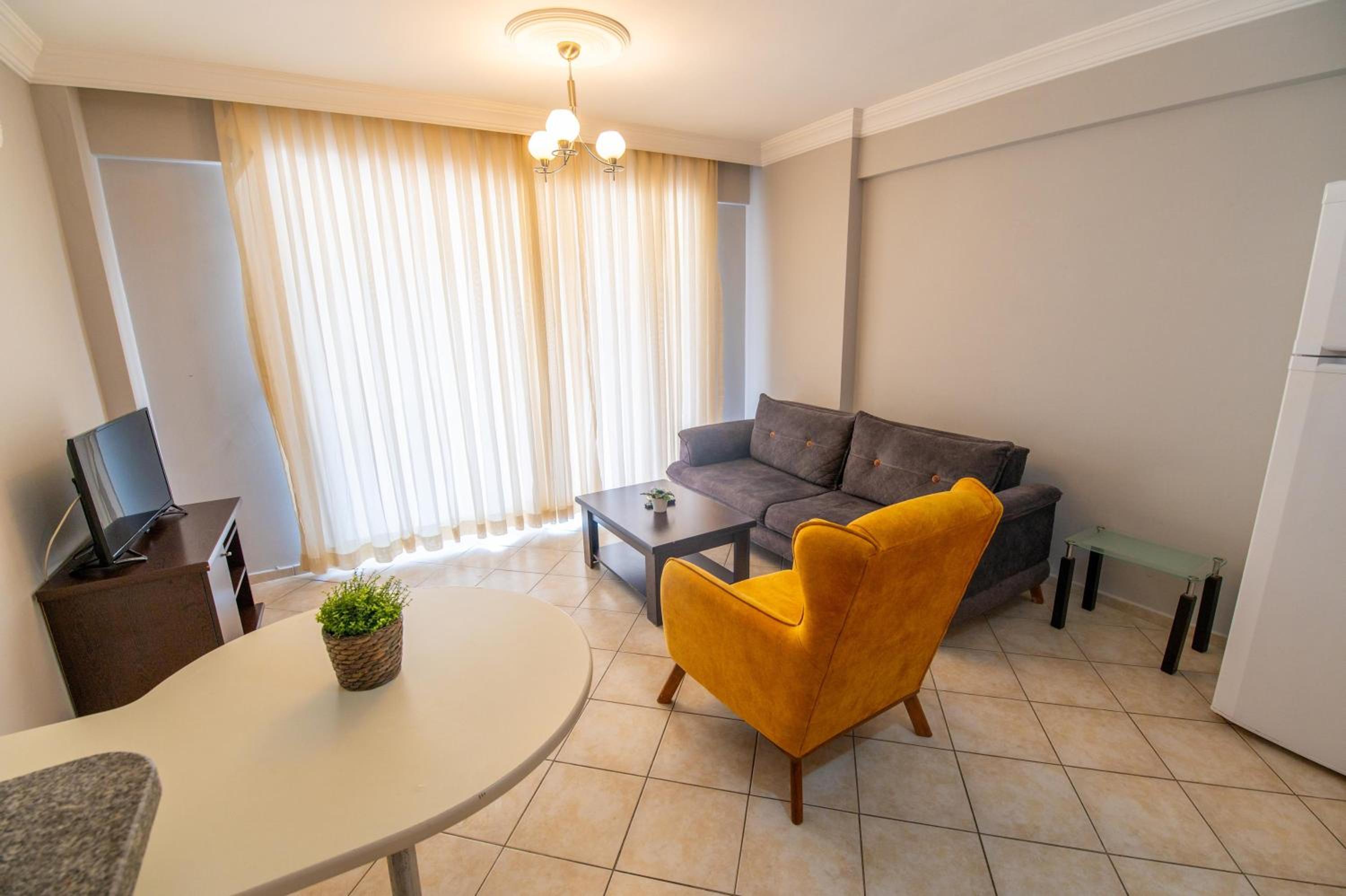 One-Bedroom Apartment - Photo 10
