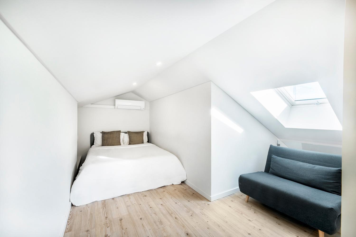 Duplex Suite - Photo 12