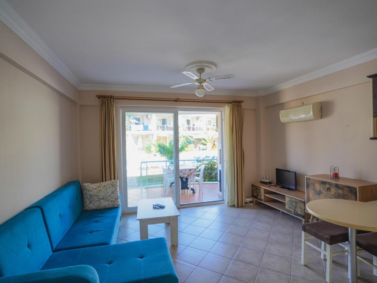 One-Bedroom Apartment - Photo 18