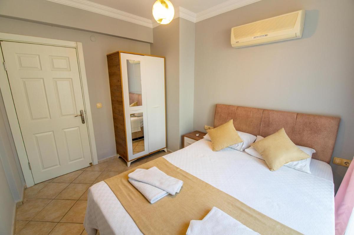 One-Bedroom Apartment - Photo 34