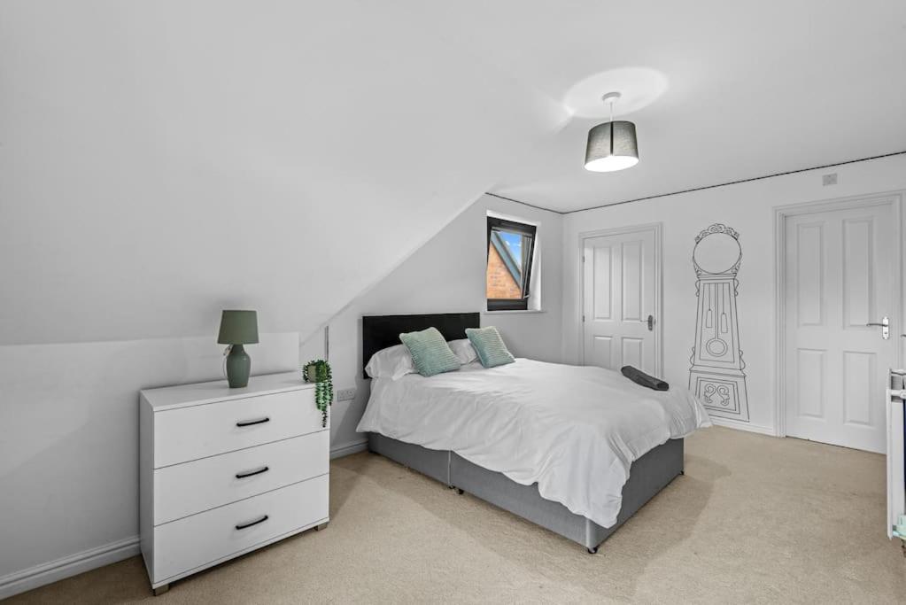 One-Bedroom House photo 1