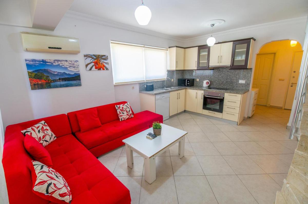 Two-Bedroom Apartment - Photo 41