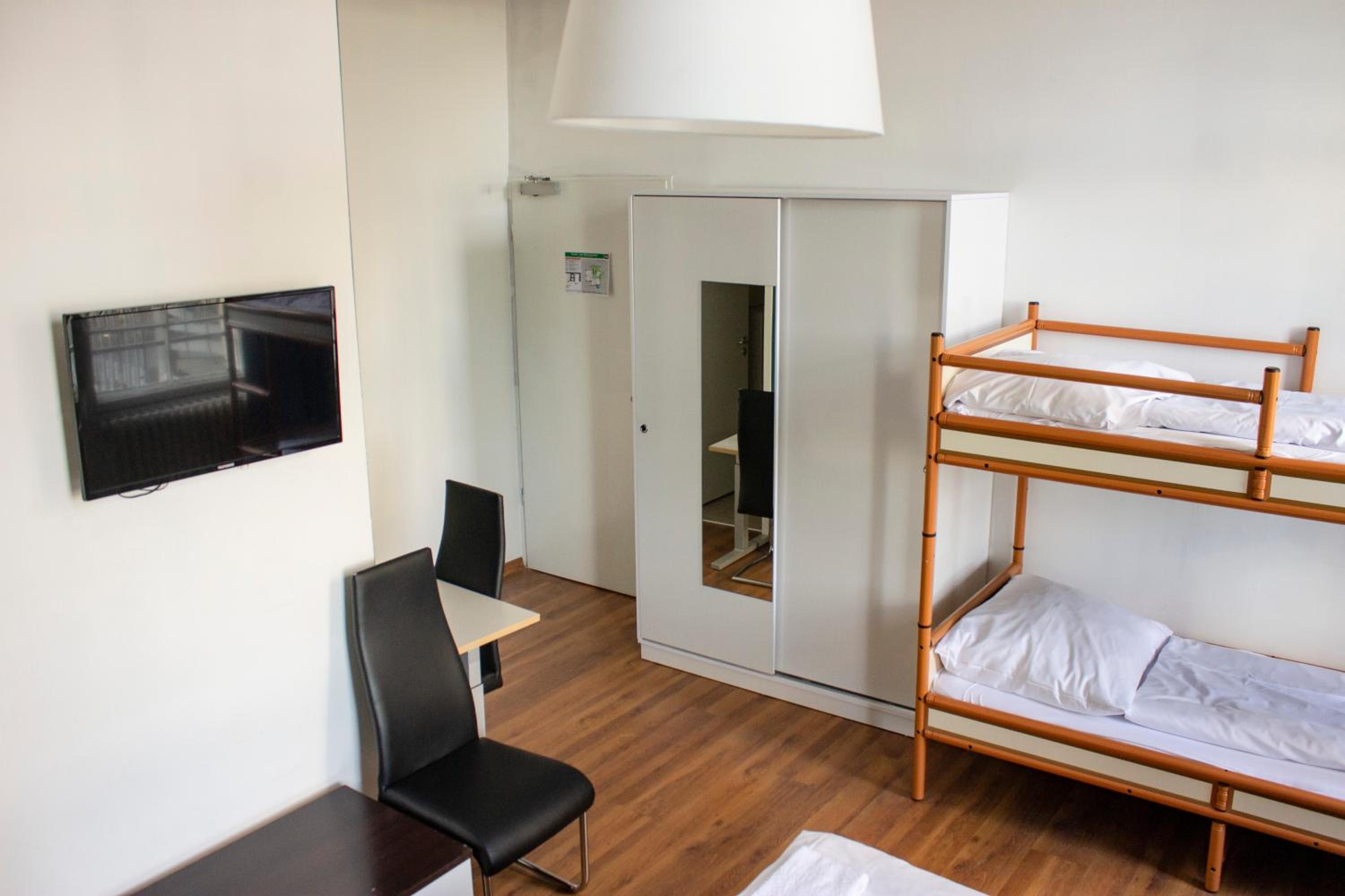 Quadruple Room with Bathroom photo 3