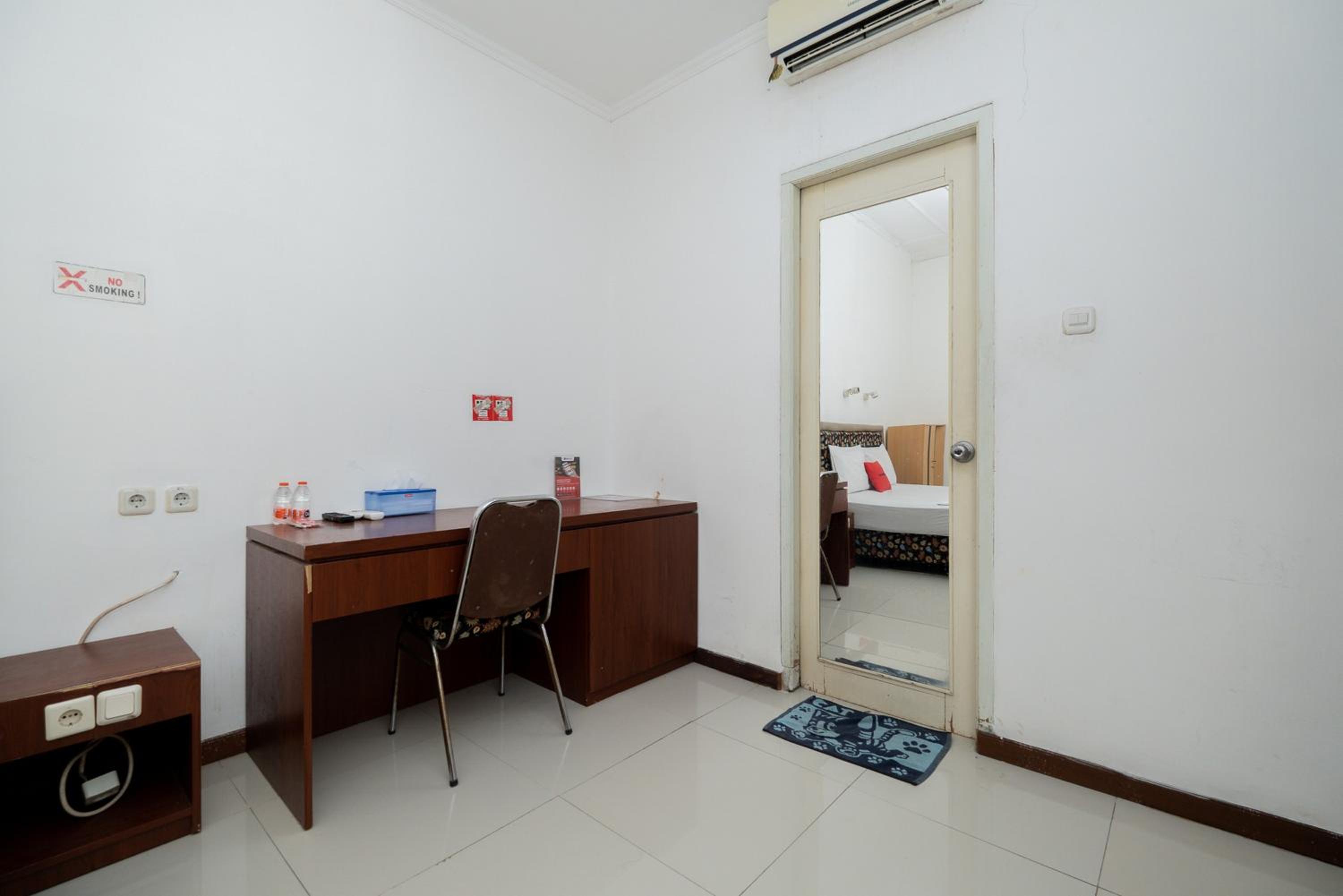 Double Room - Photo 7