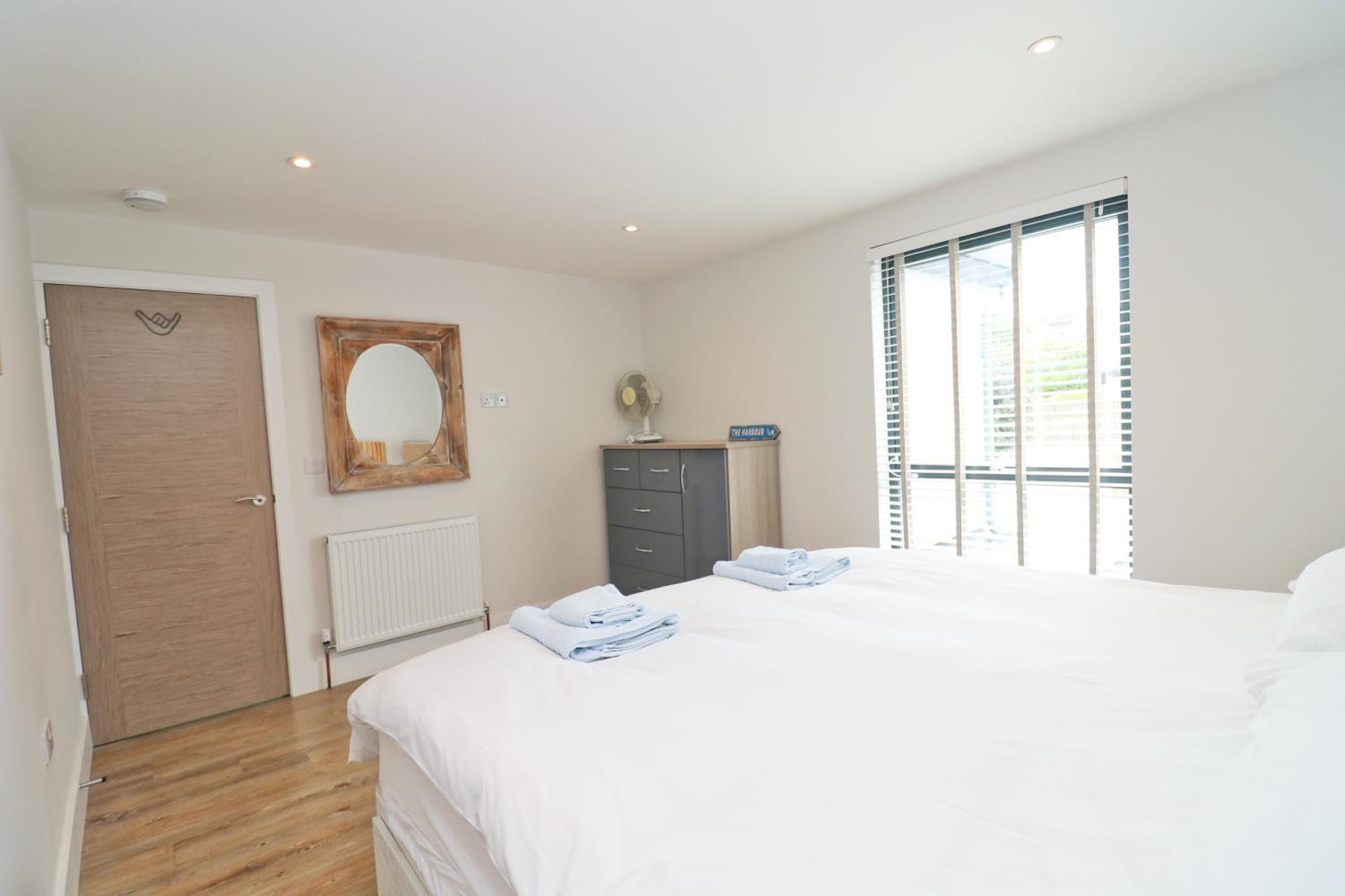 Four-Bedroom House photo 1