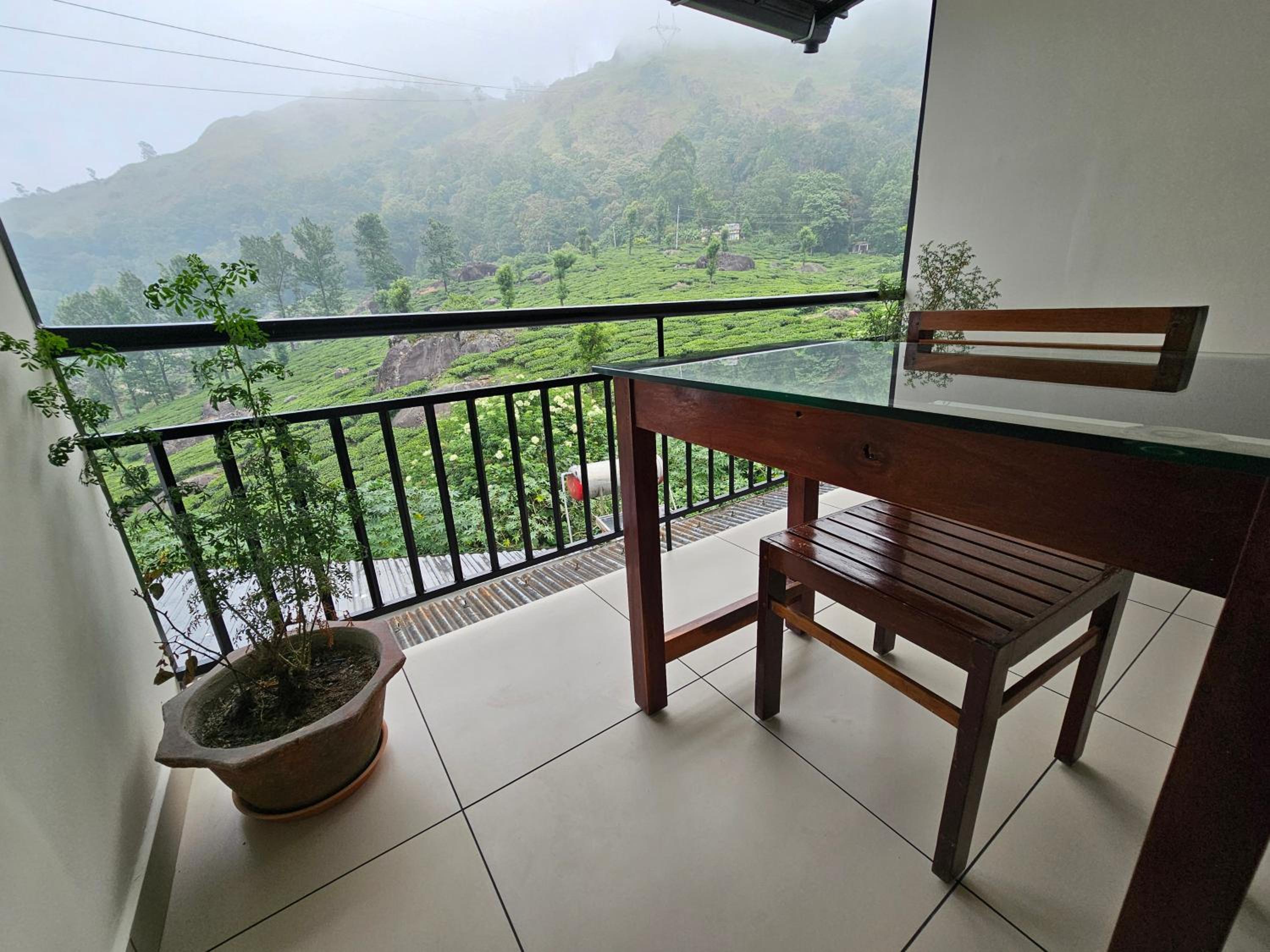Double Room with Mountain View - Photo 17