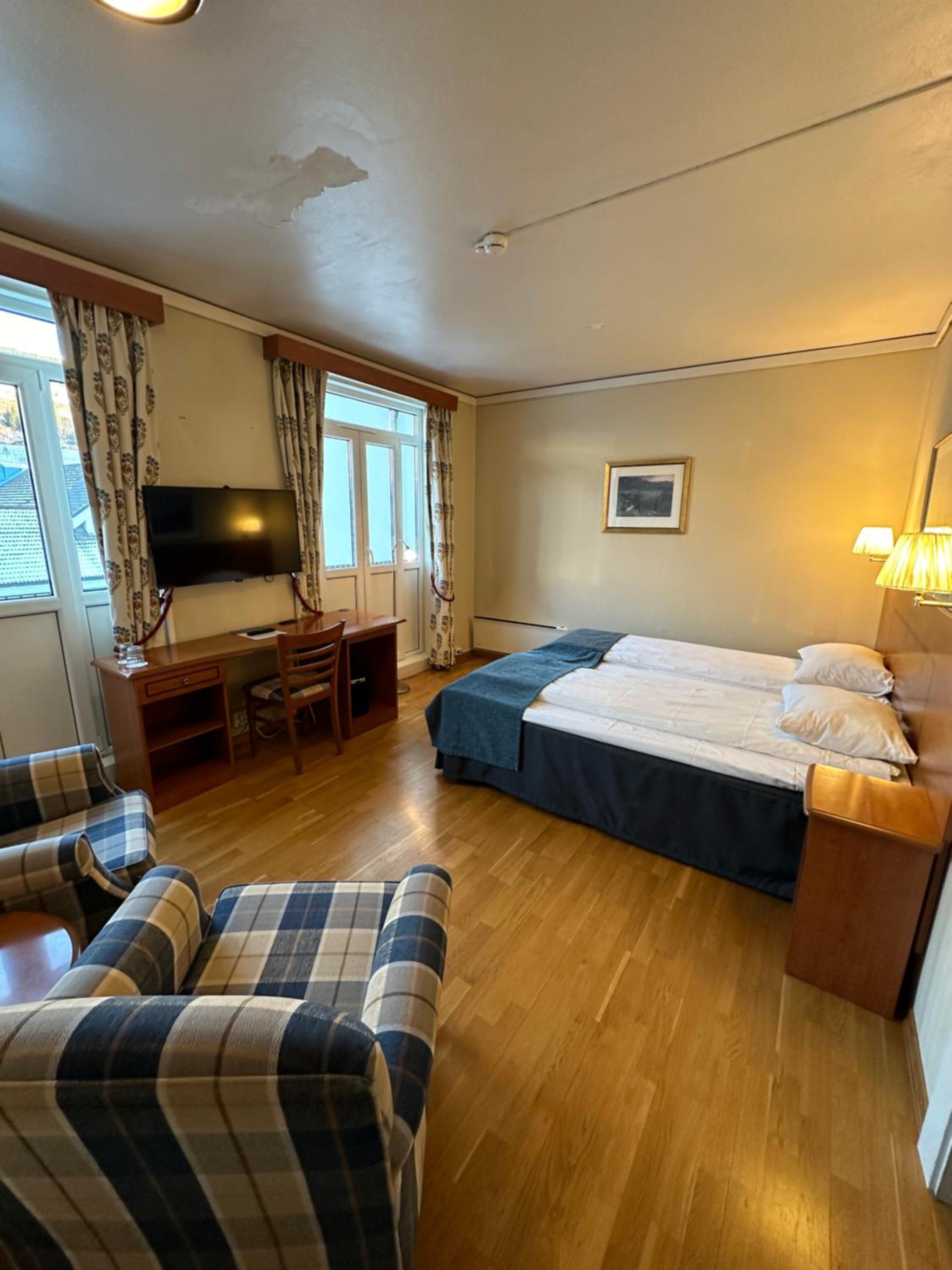 Standard Double Room - Photo 4