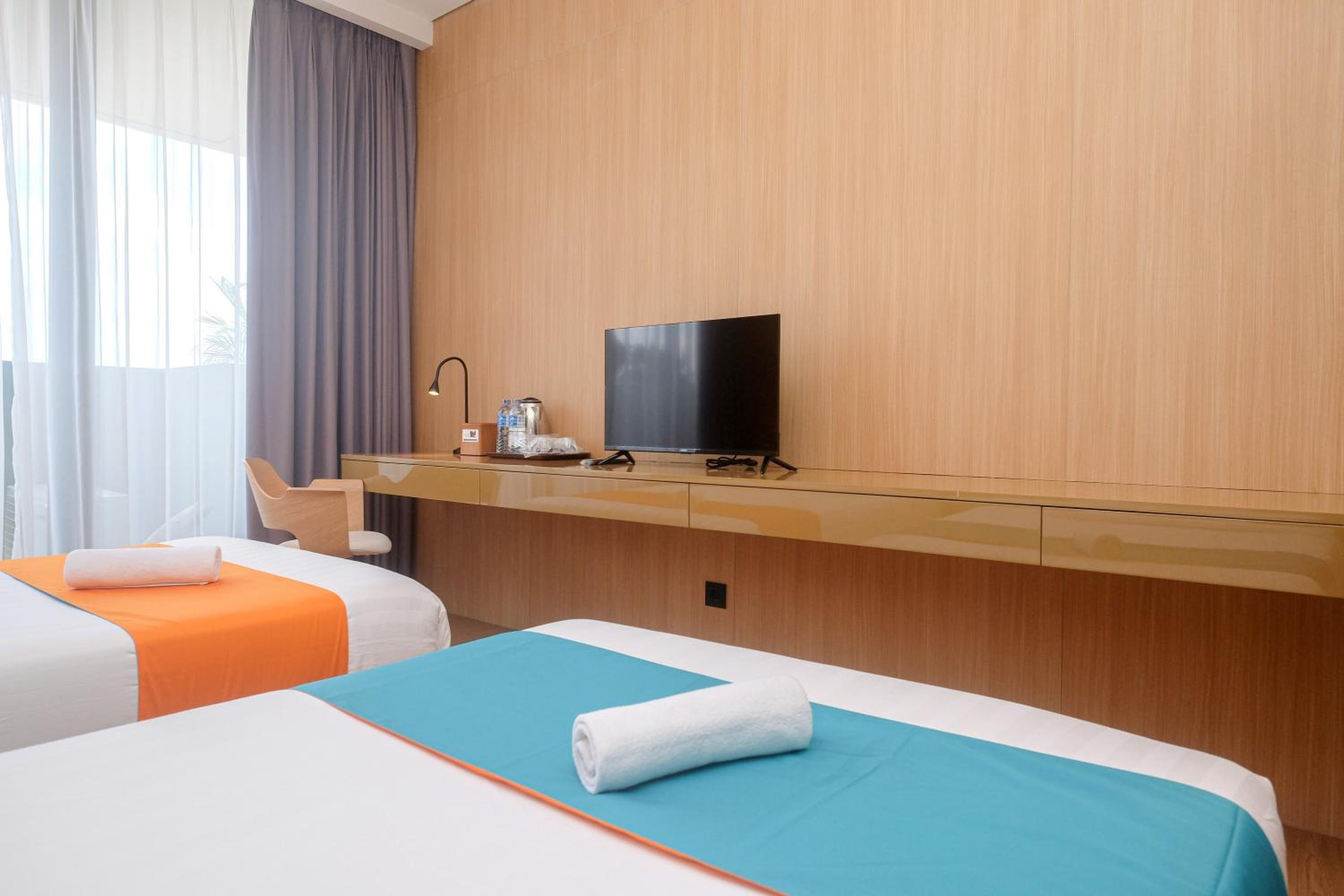 Deluxe Twin Room - Photo 15