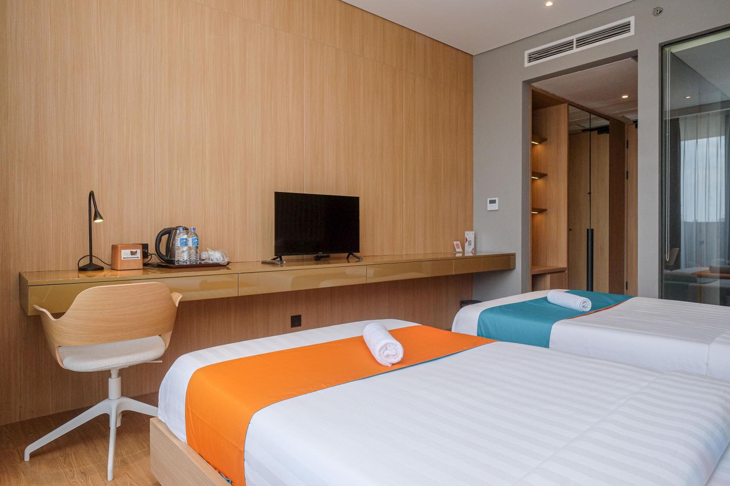 Deluxe Twin Room - Photo 10