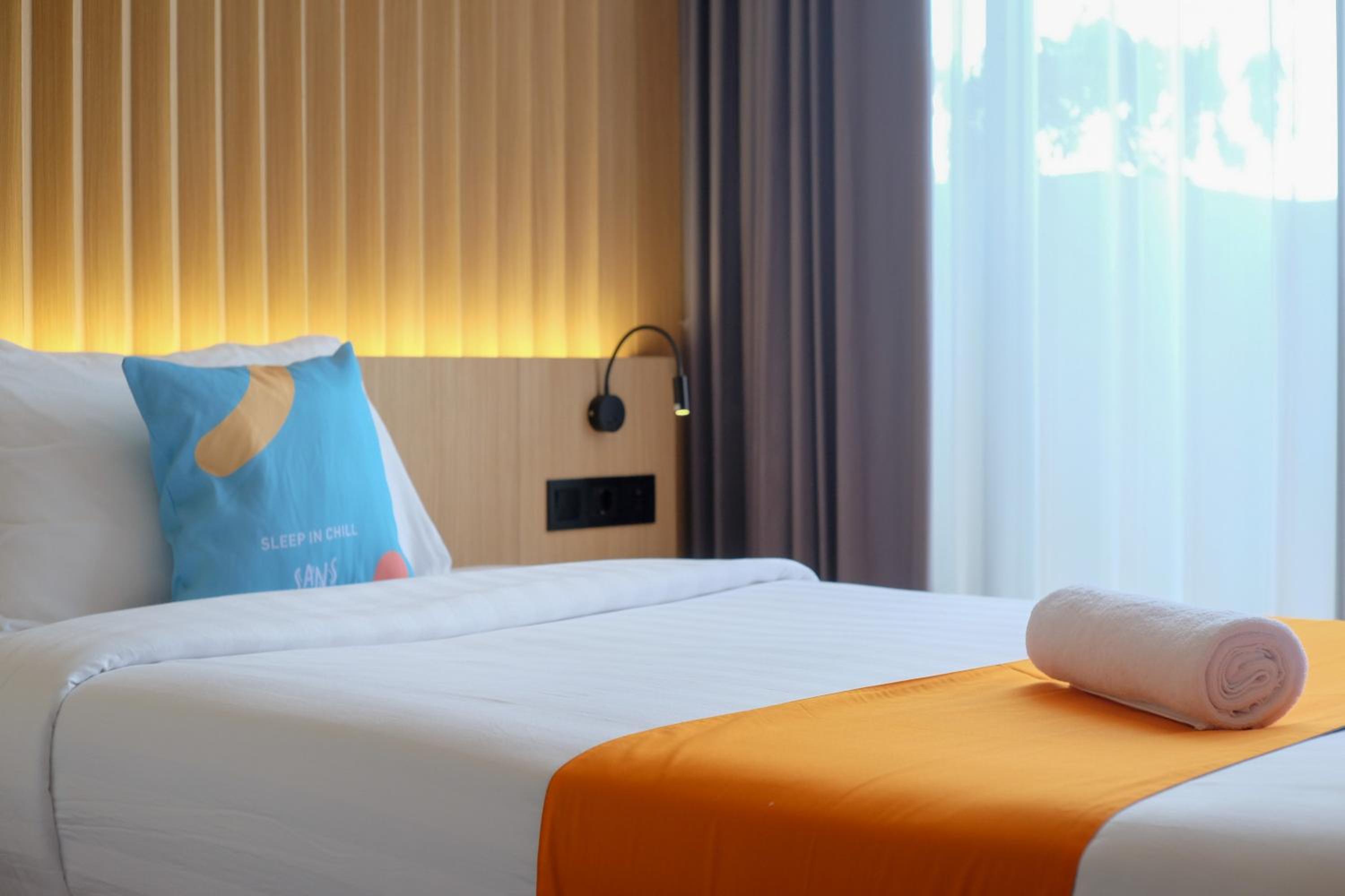 Deluxe Twin Room - Photo 9