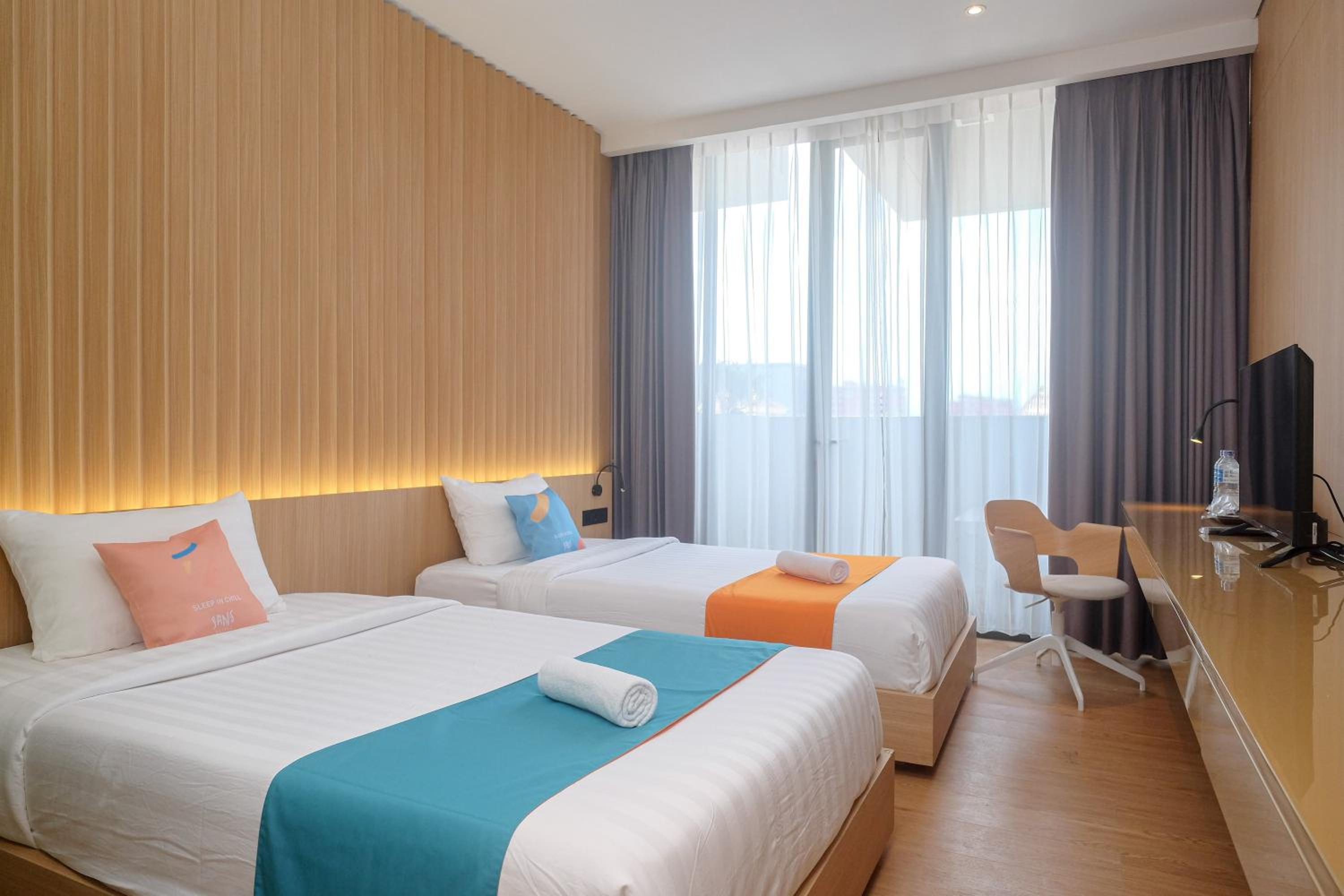 Deluxe Twin Room - Photo 22