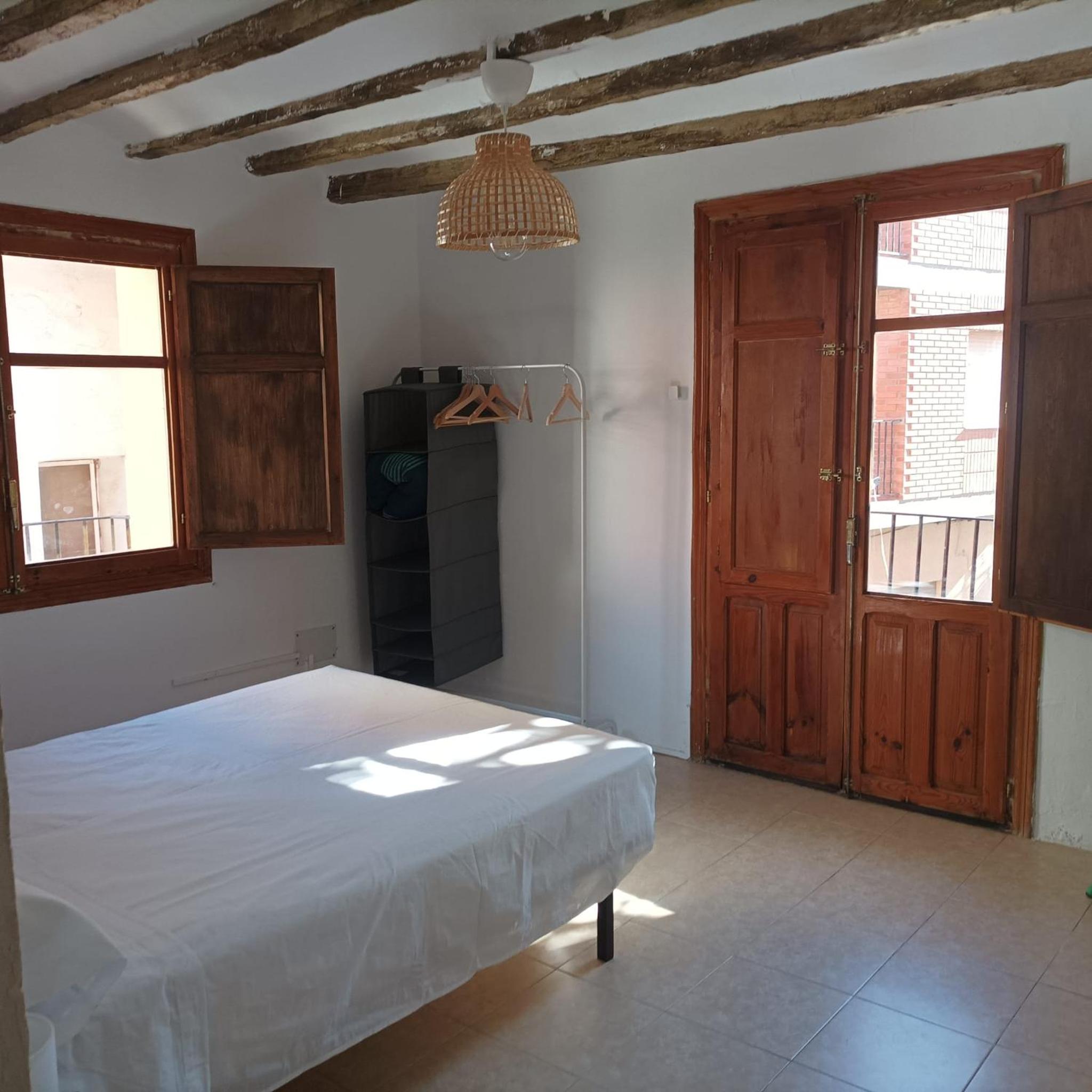 Double Room with Private Bathroom photo 2
