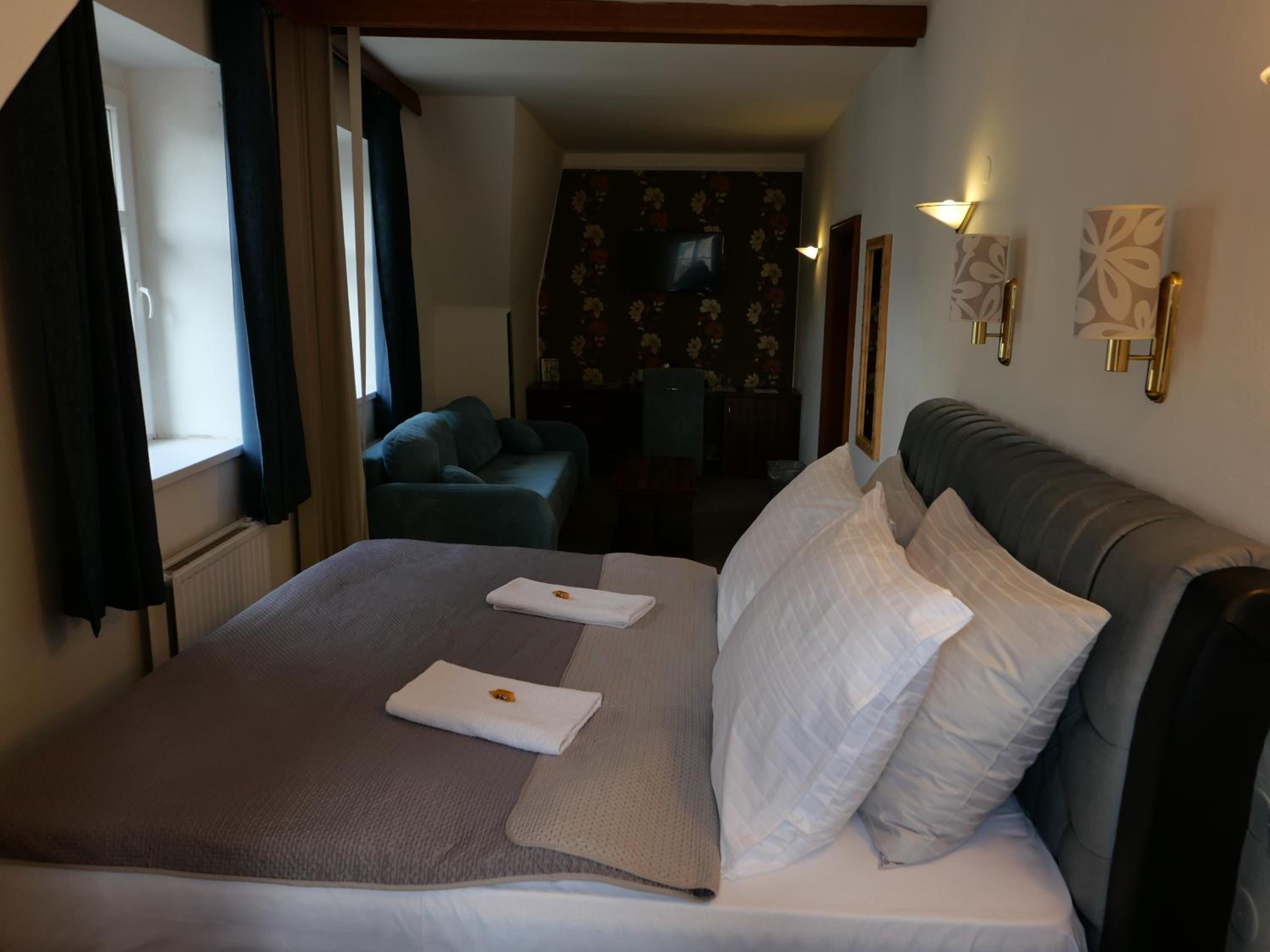 Deluxe Double Room - Photo 4