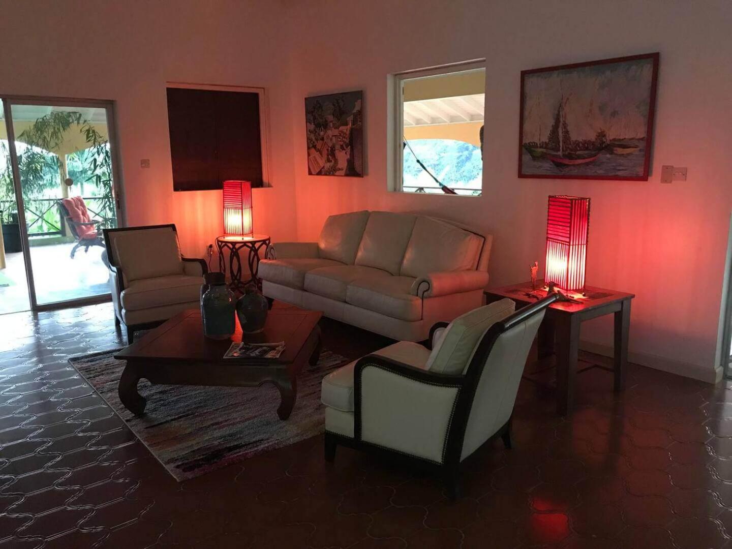 Three-Bedroom Villa photo 2