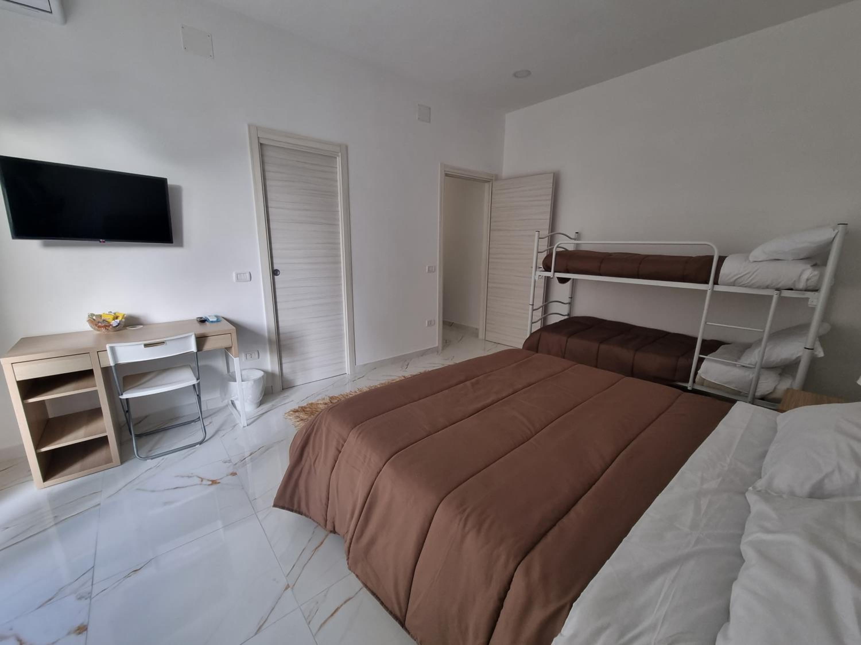 Double Room with Private Bathroom