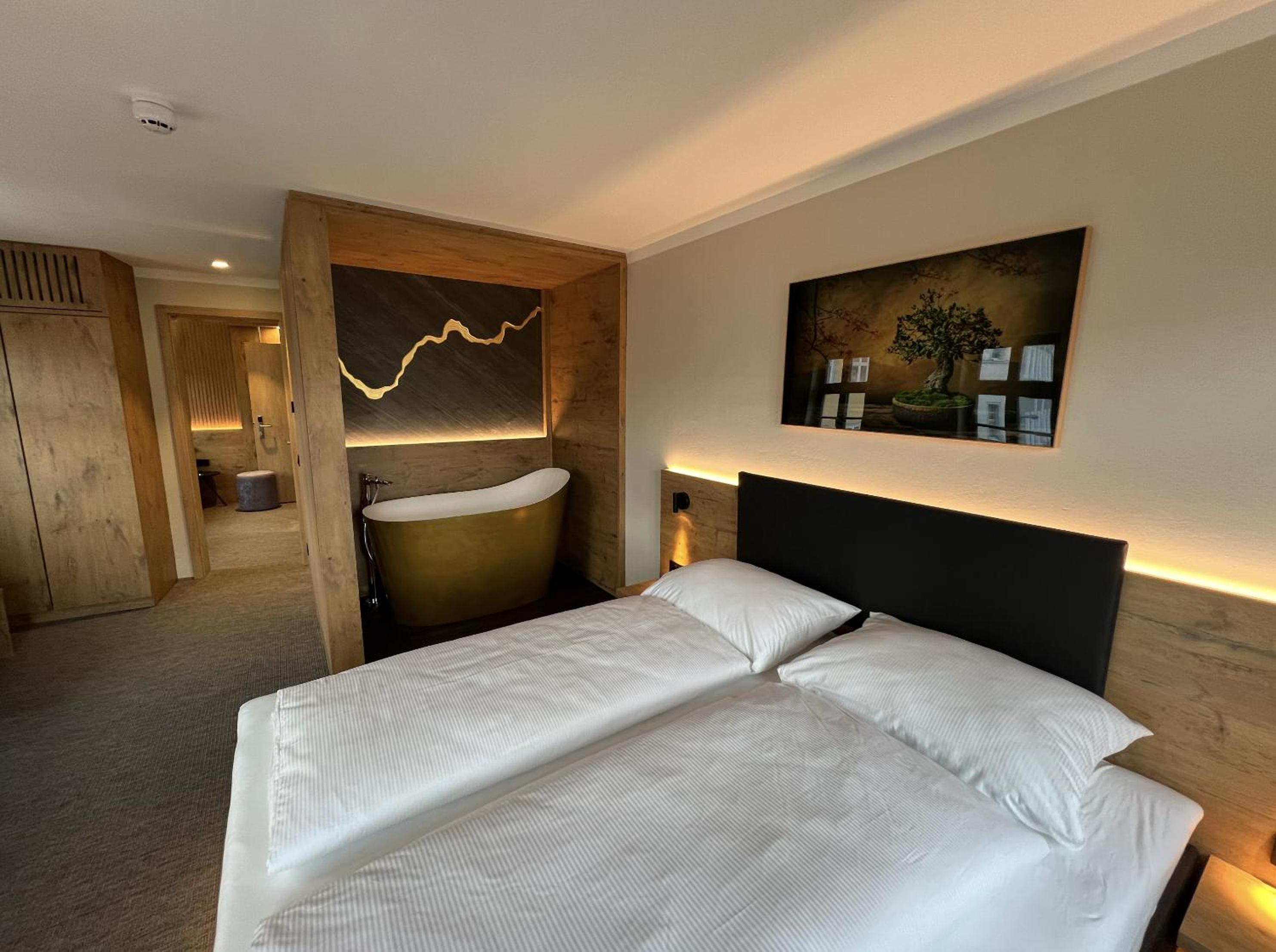 Suite with City View photo 1
