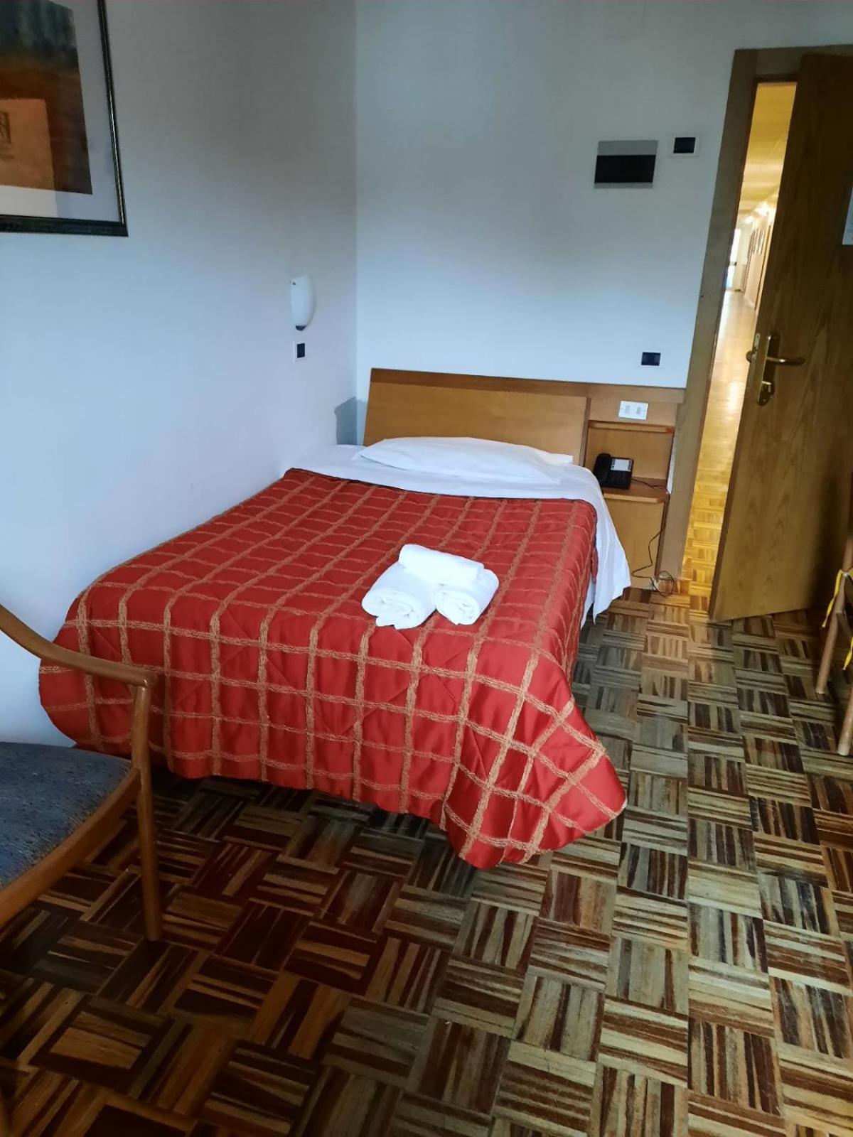 Standard Single Room photo 1