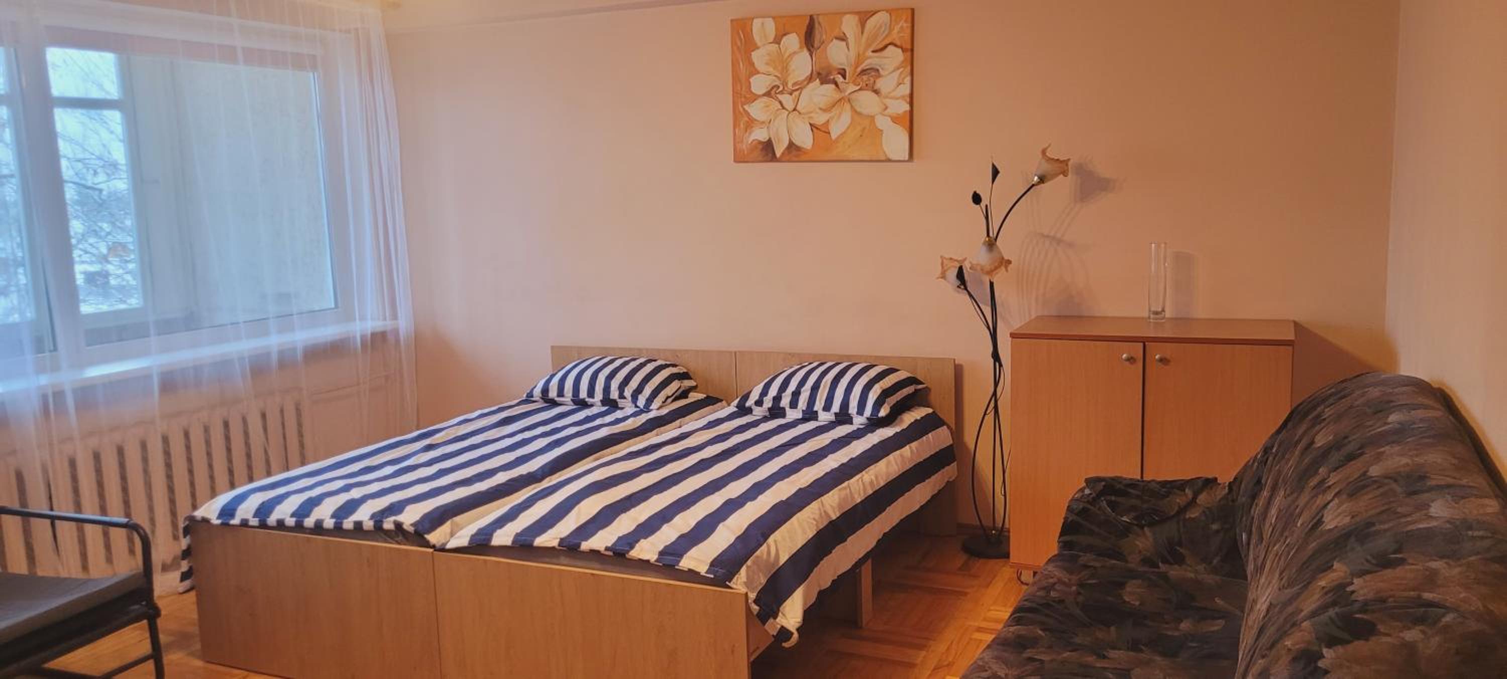 One-Bedroom Apartment photo 3