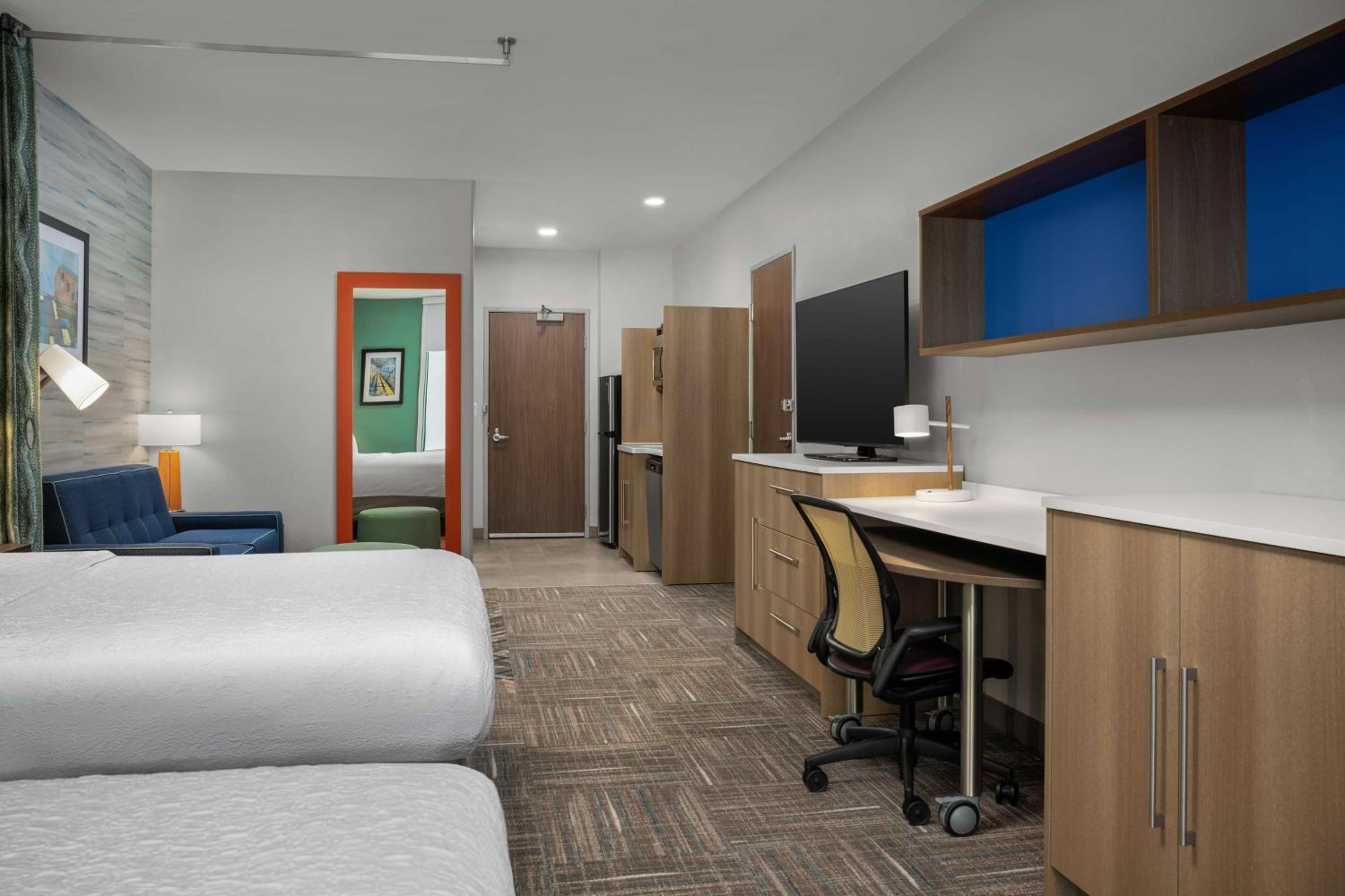 Studio Suite with Two Queen Beds - Photo 1