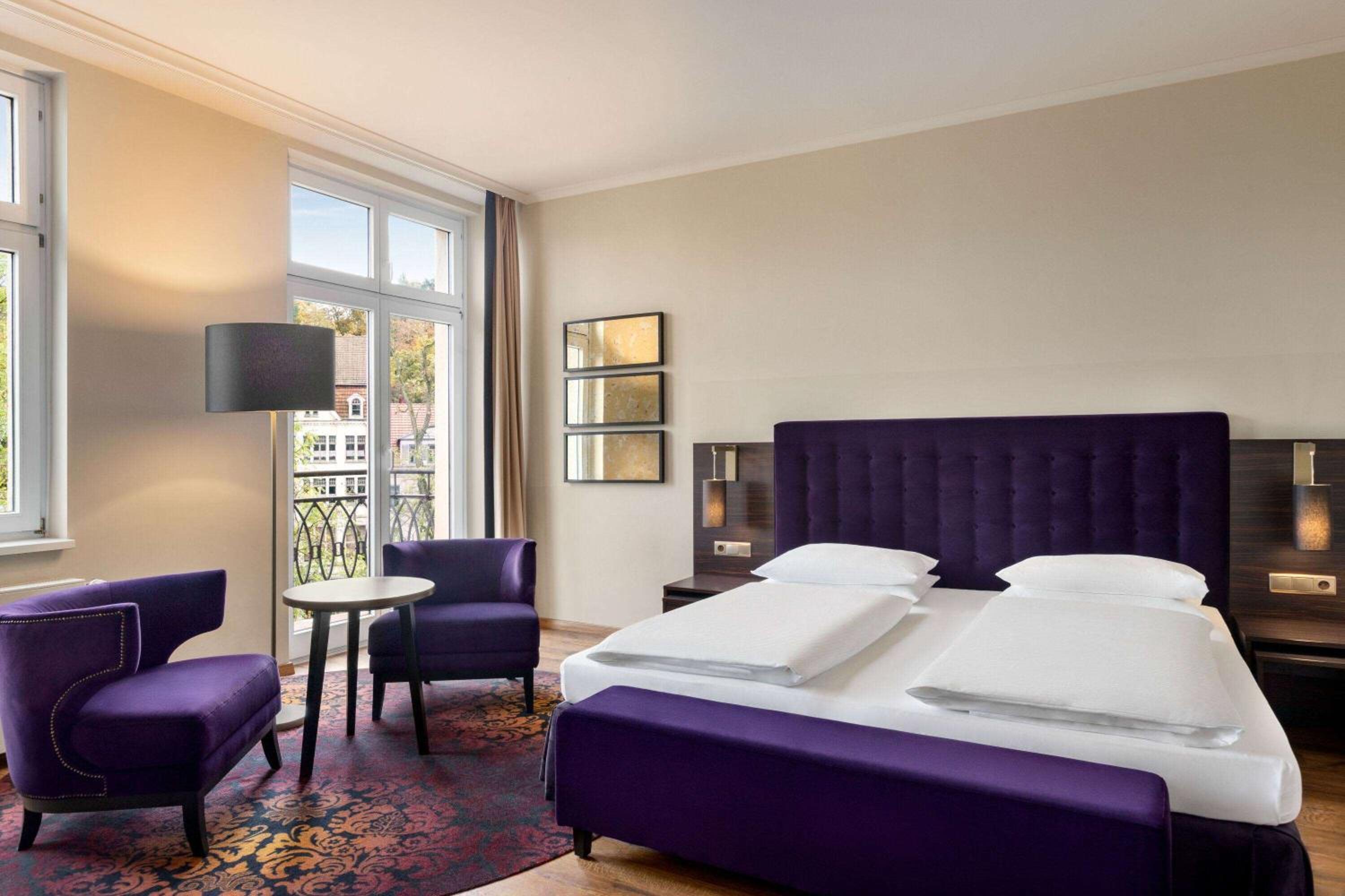 Executive Room - Photo 5