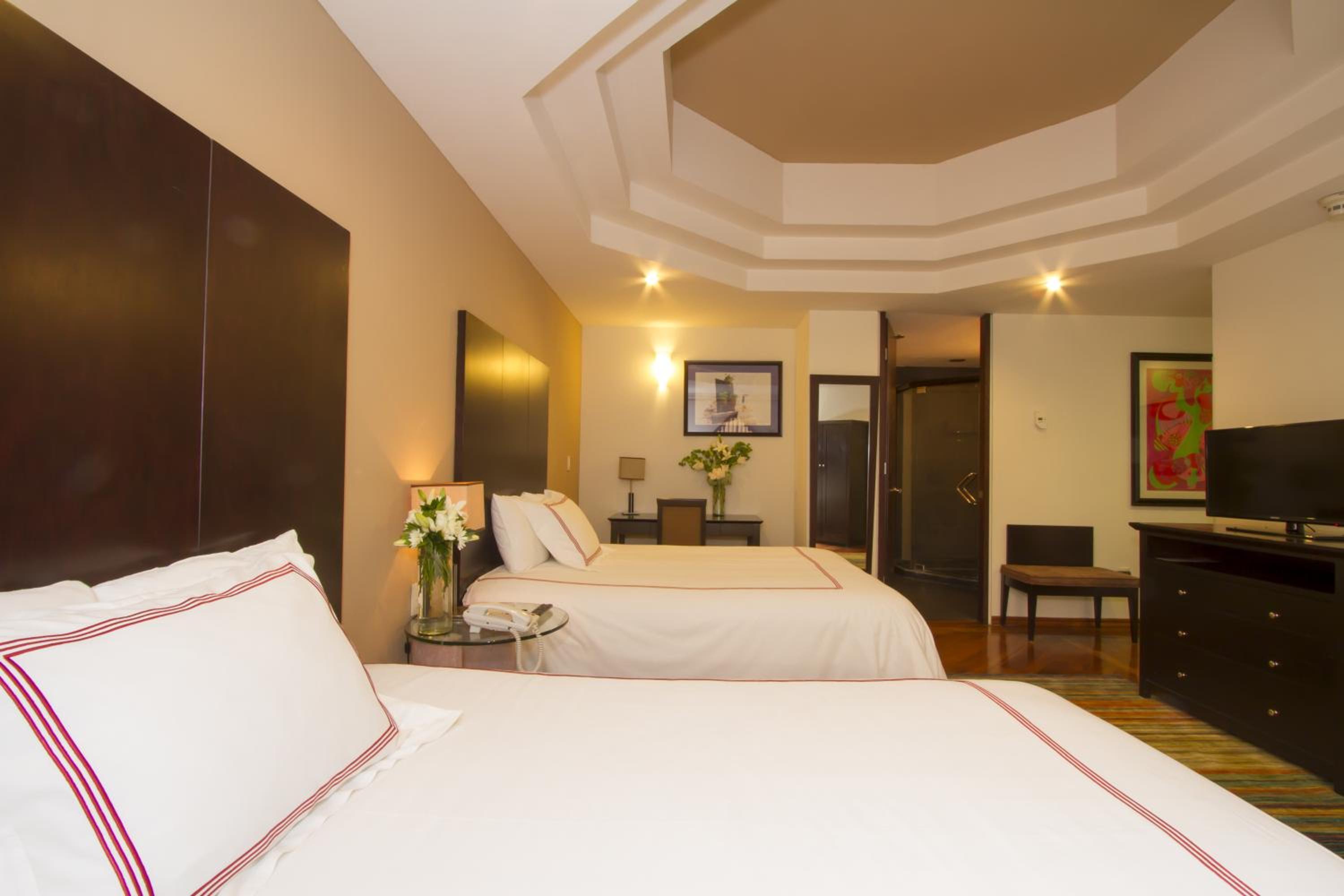 Twin Room with Balcony photo 3
