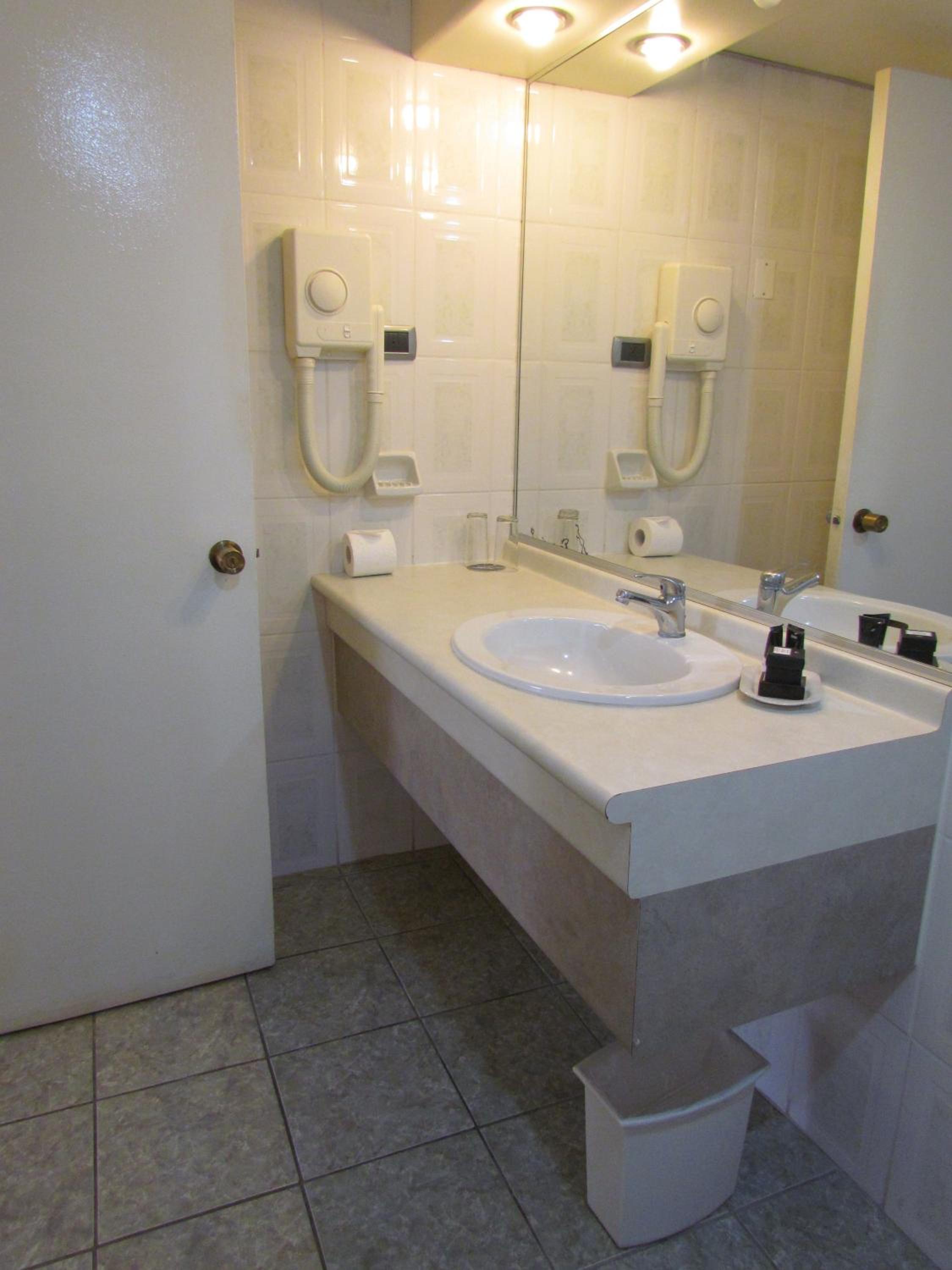 Standard Room photo 3