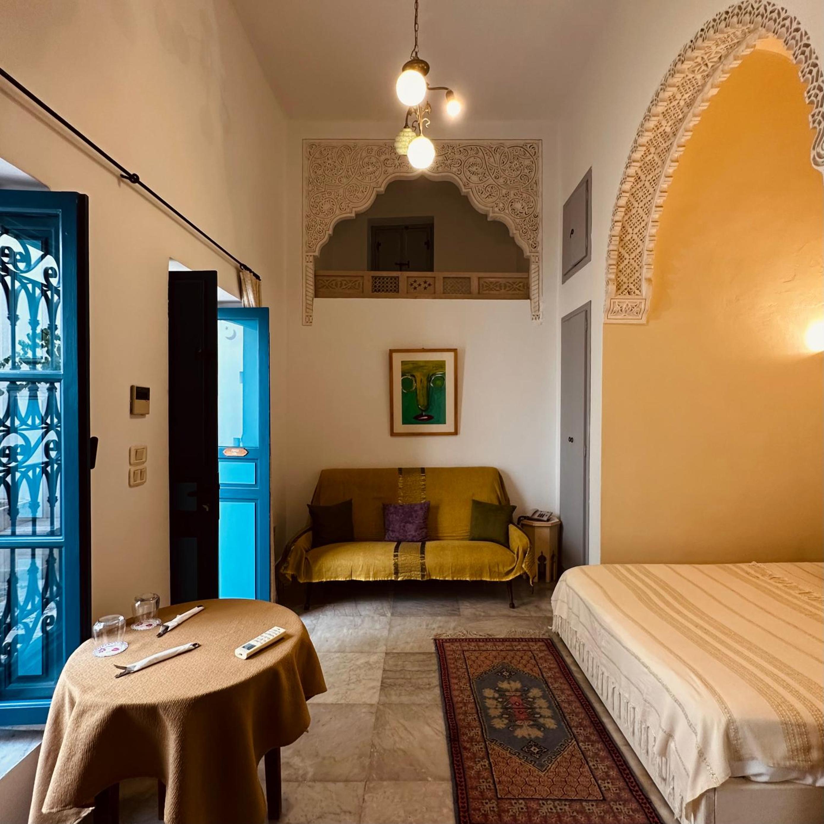 Standard Double Room - Photo 7