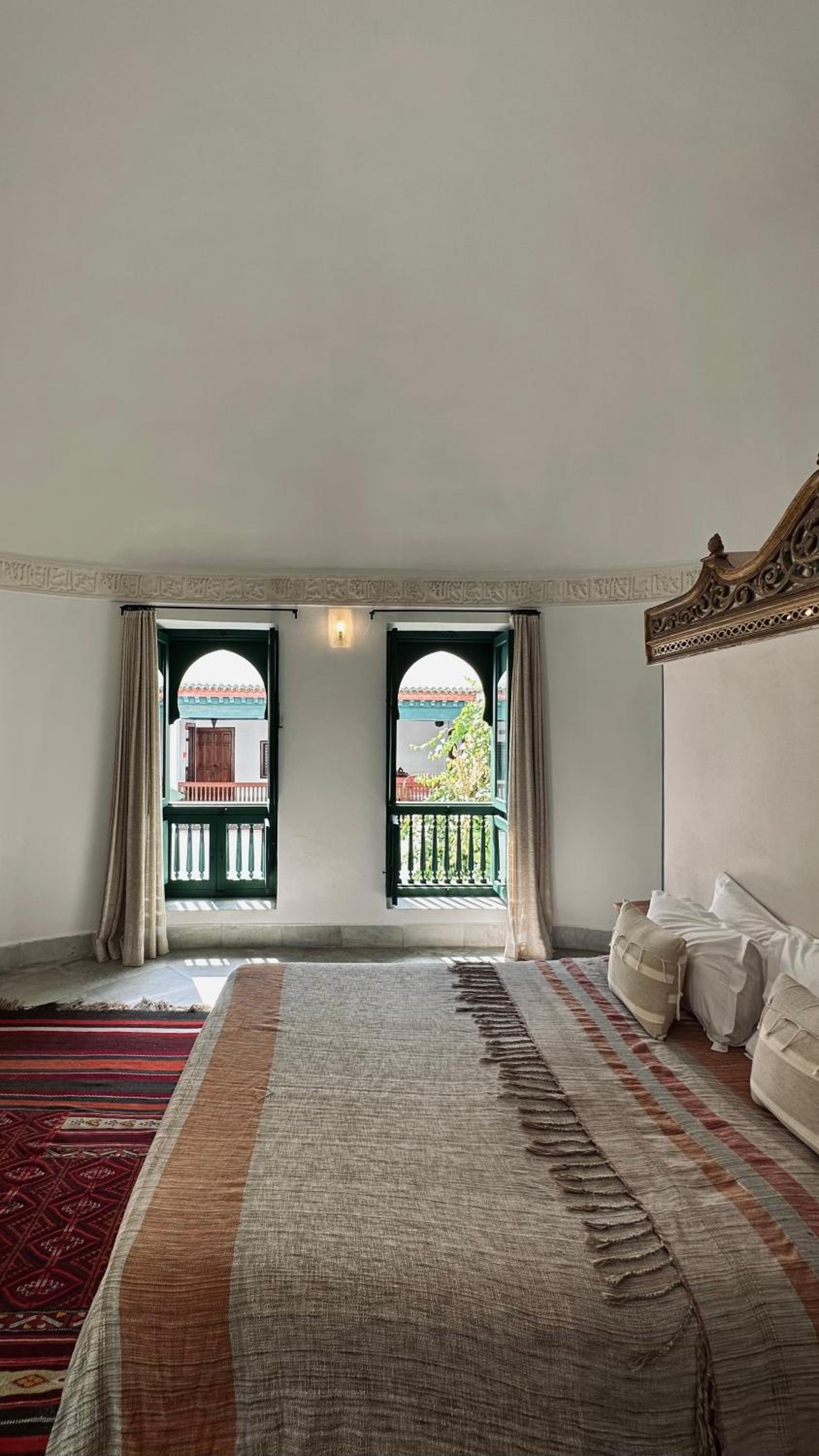 Deluxe Room - Photo 11