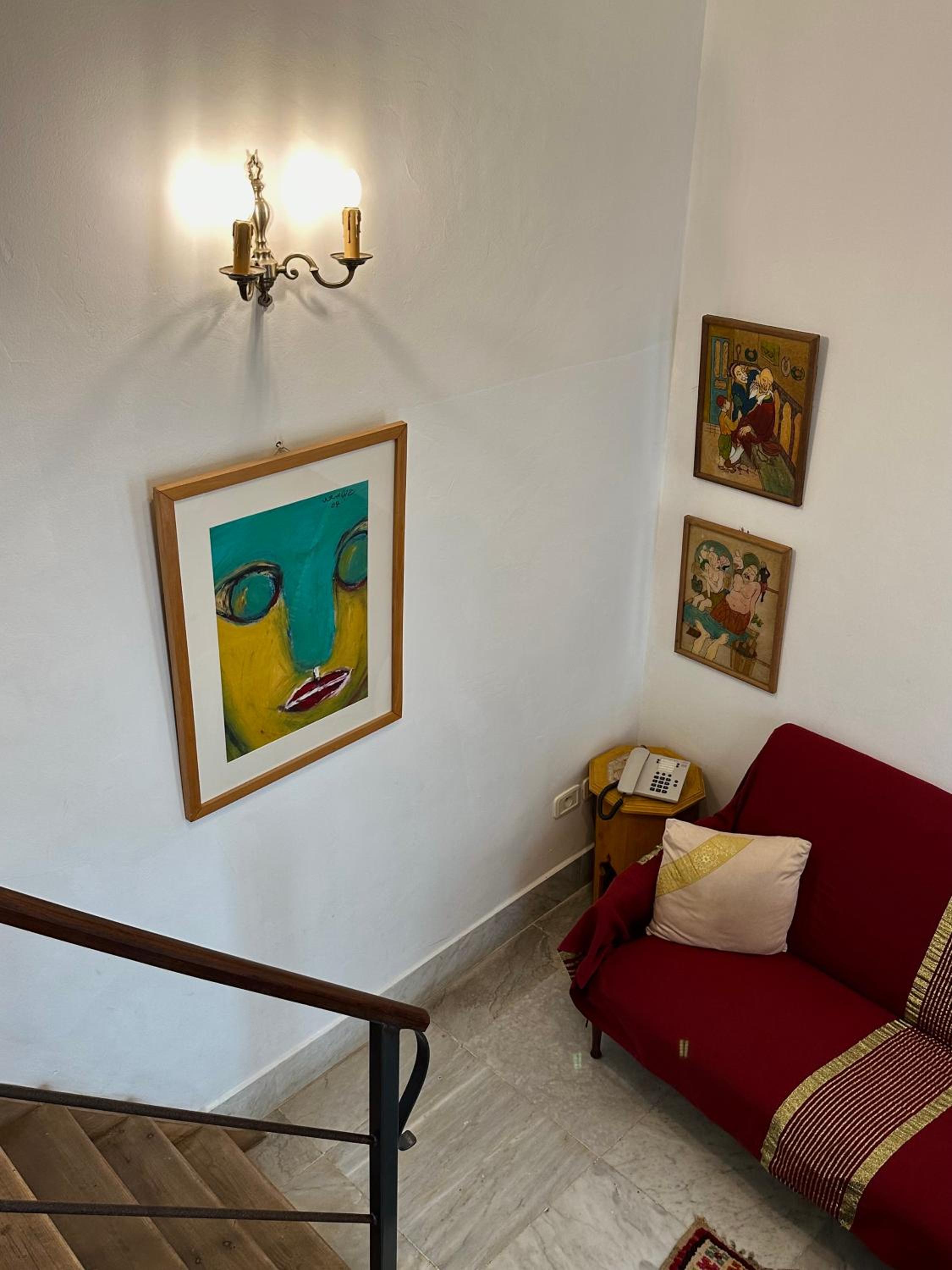 Standard Double Room - Photo 9