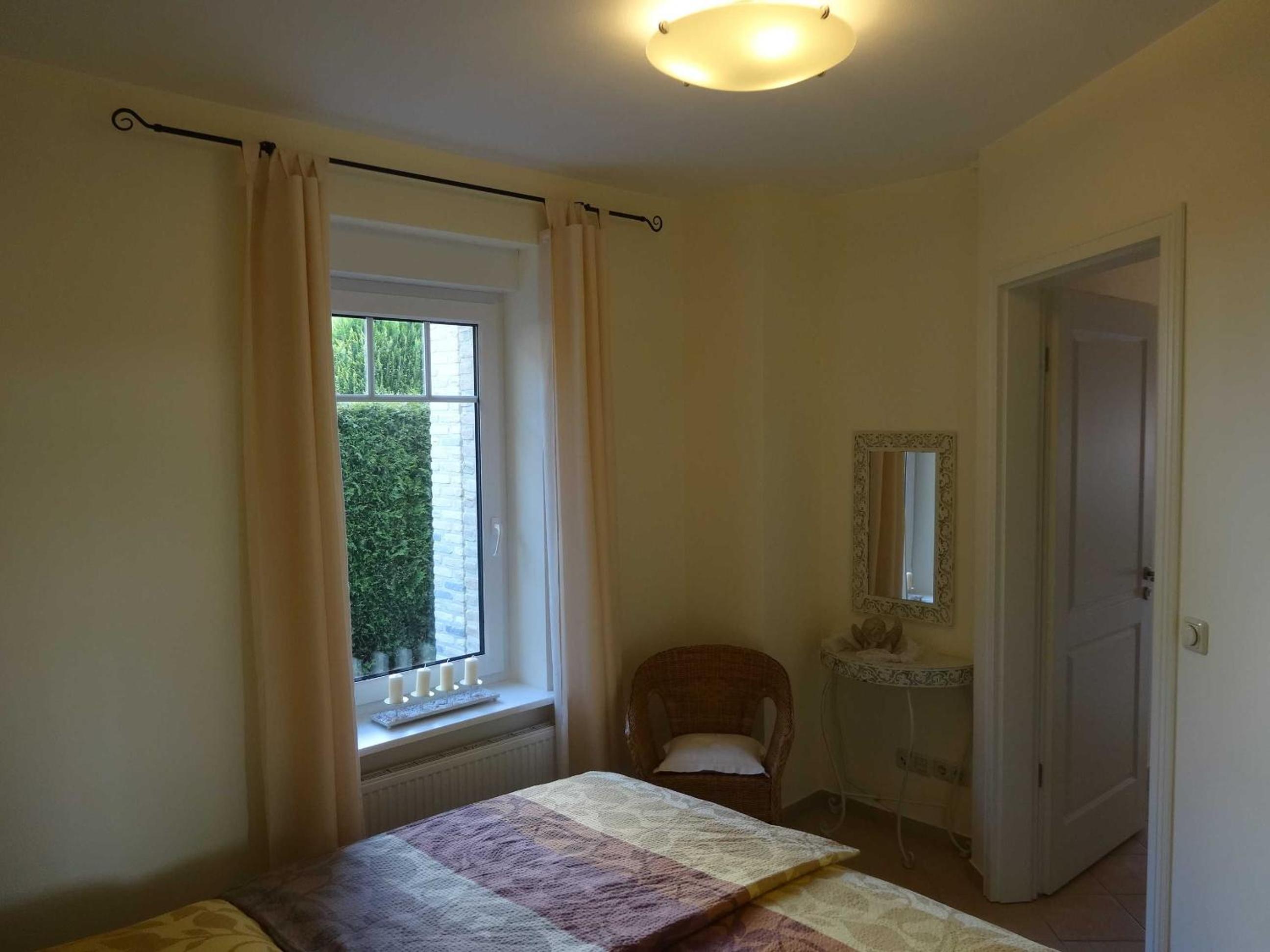 One-Bedroom Apartment with Terrace photo 1