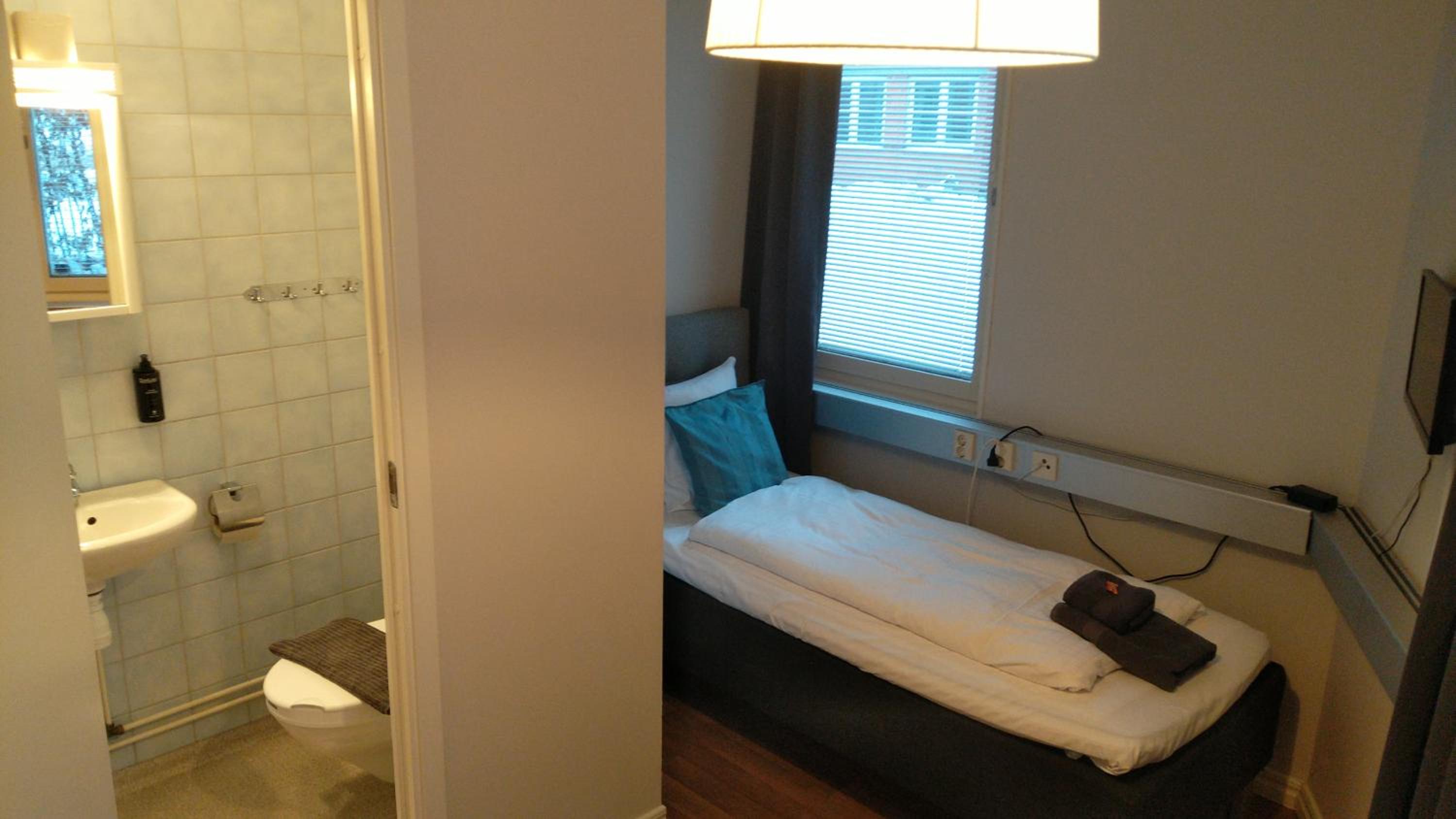 Single Room with Private Bathroom