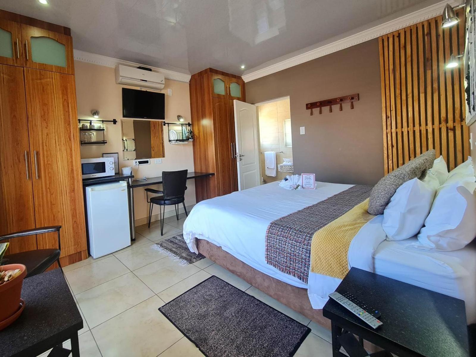 Superior King Room photo 2