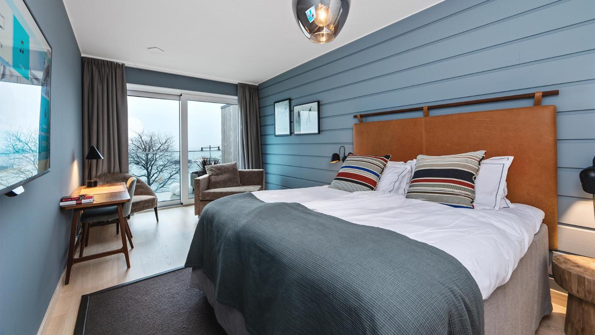 Deluxe Family Suite photo 1