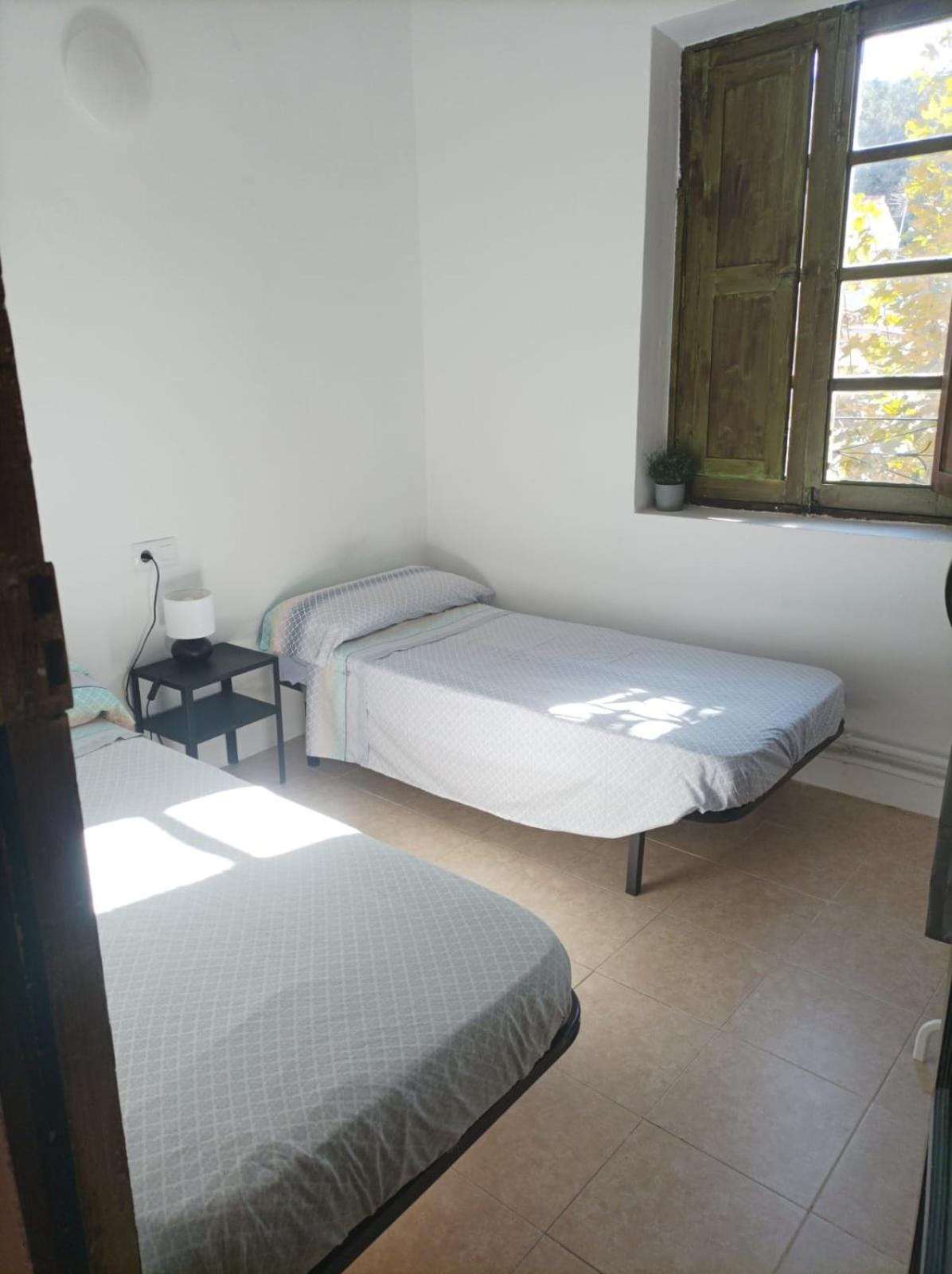 Habitación doble con baño compartido