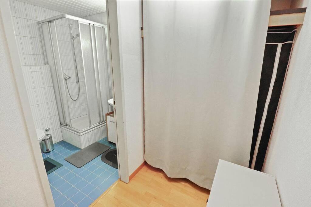 One-Bedroom Apartment photo 3